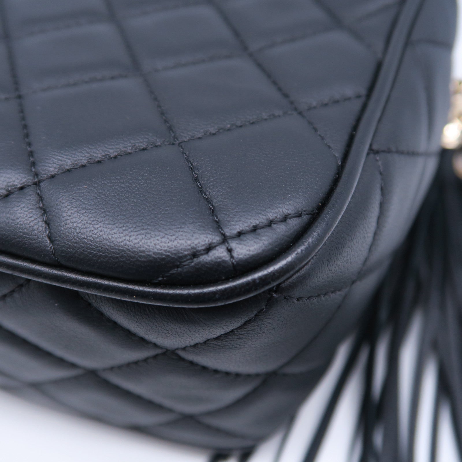 CHANEL 菱格牛皮皮革Chain Shoulder Bag金扣鏈帶肩背袋黑色