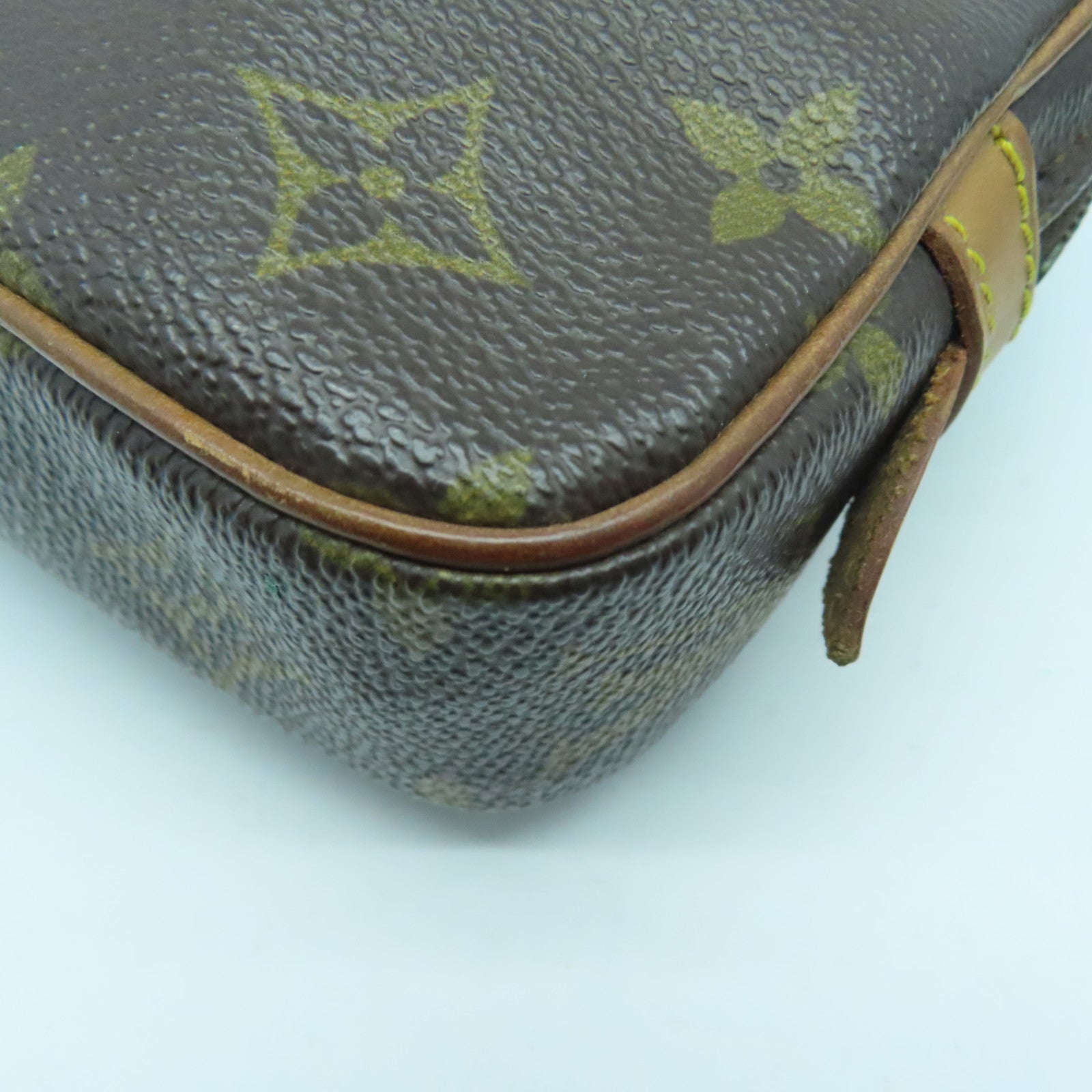 LOUIS VUITTON Monogram Pochette Marly Bandouliere金扣肩背袋啡色