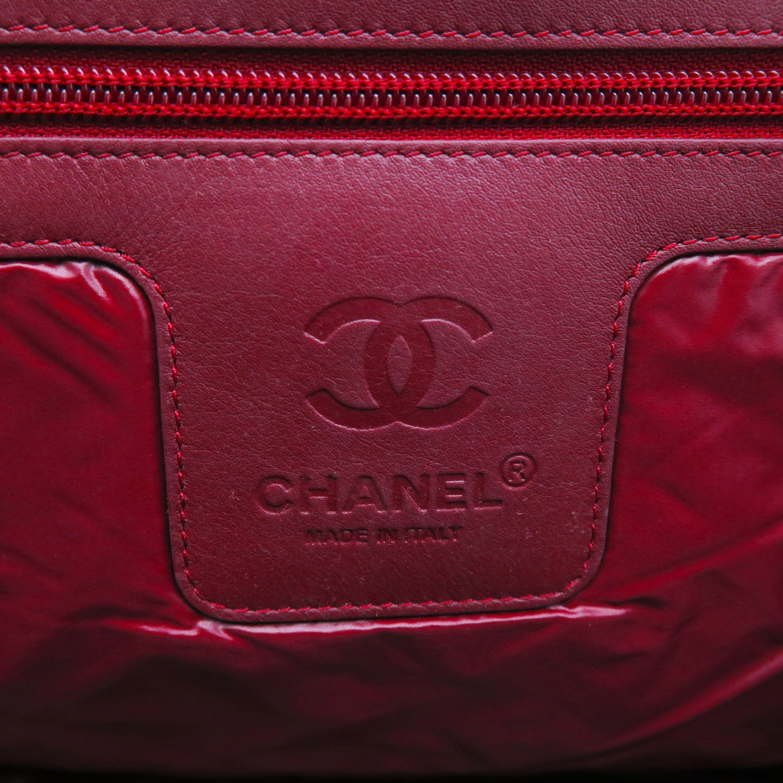 CHANEL 菱格尼龙Coco Cocoon银扣肩背袋黑色