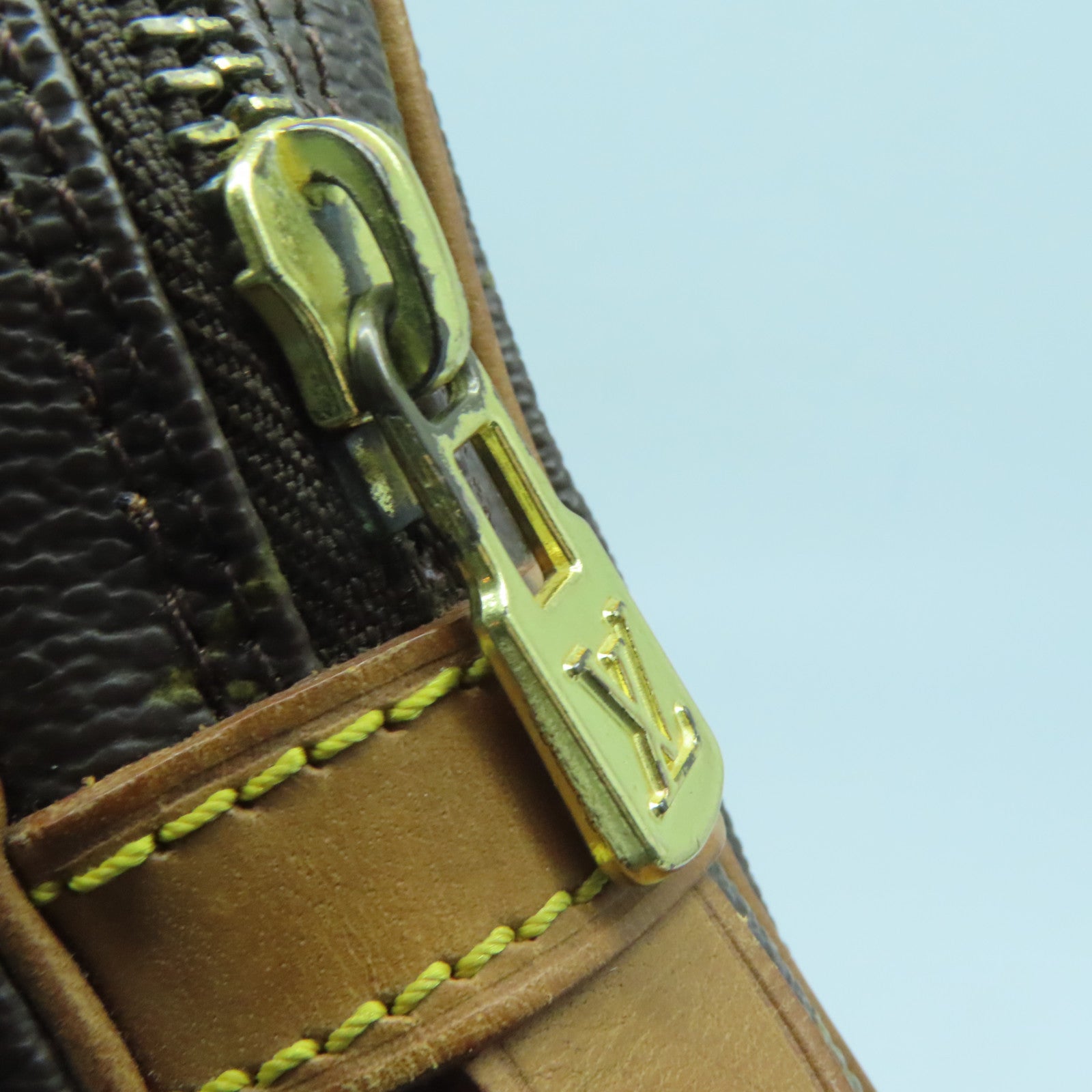 LOUIS VUITTON Monogram Pochette Marly Bandouliere金扣肩背袋啡色