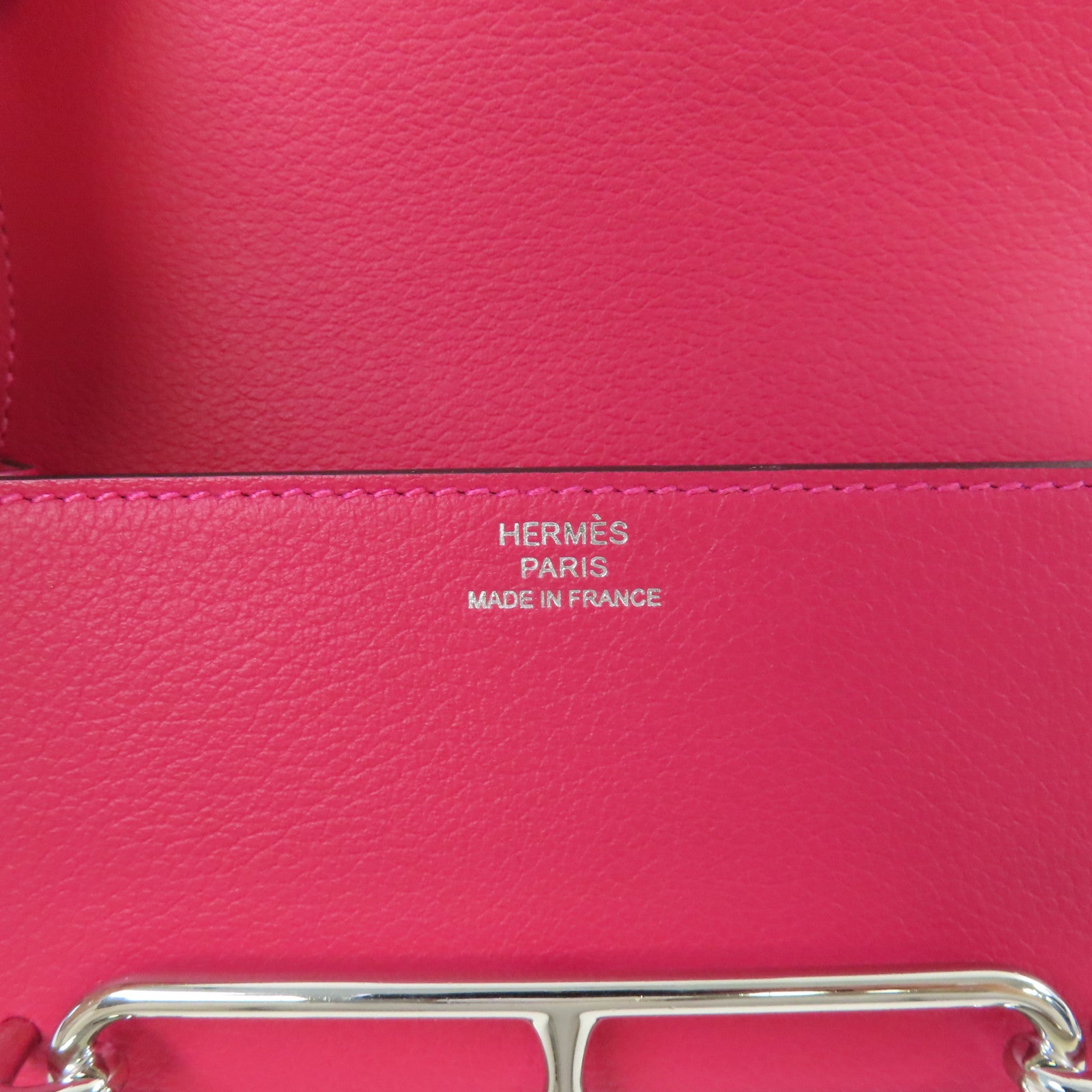 HERMES Evercolor皮革Roulis Slim Wallet銀扣鏈帶肩背袋Framboise覆盆子紅色