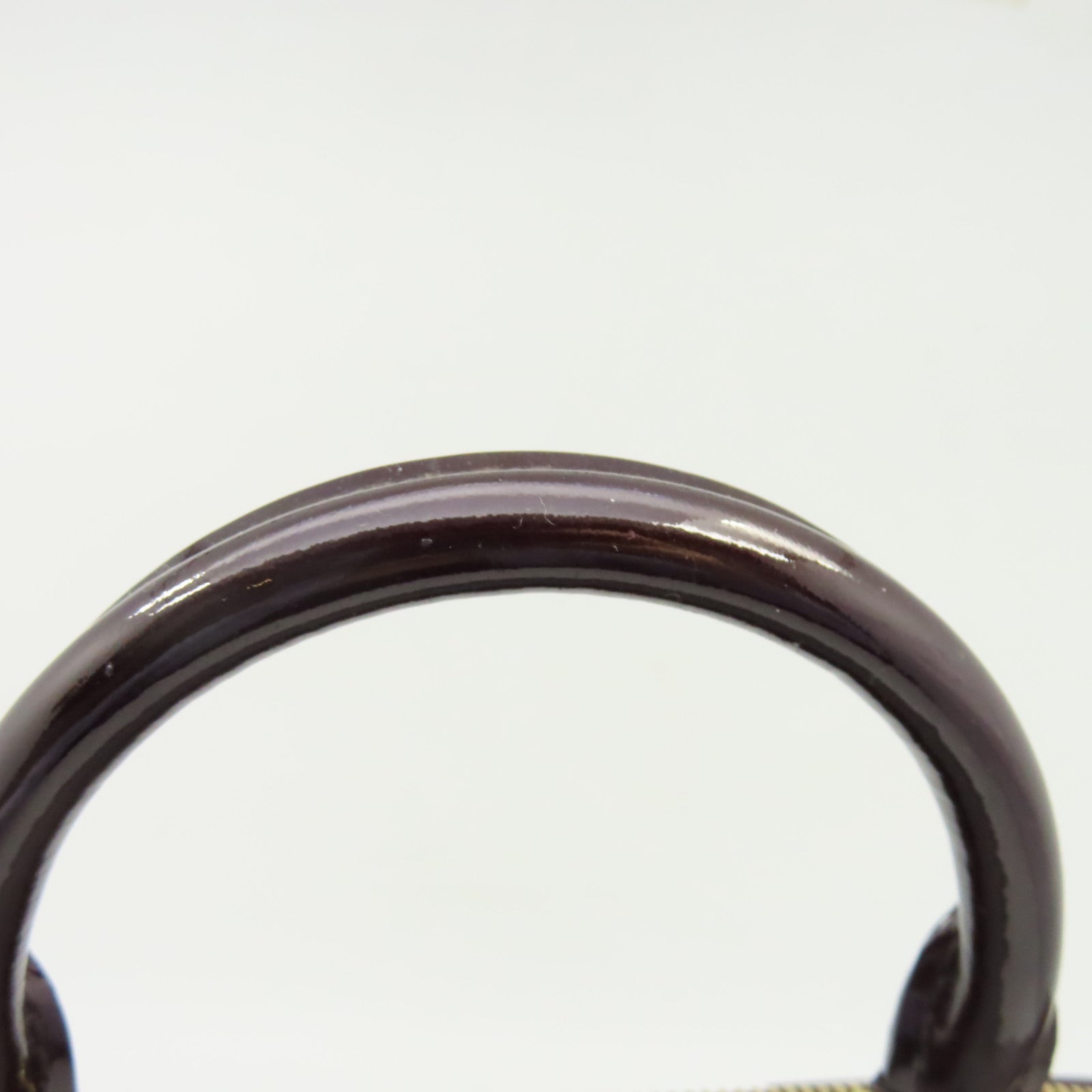 LOUIS VUITTON Monogram Vernis Alma PM金扣手挽袋深紅色