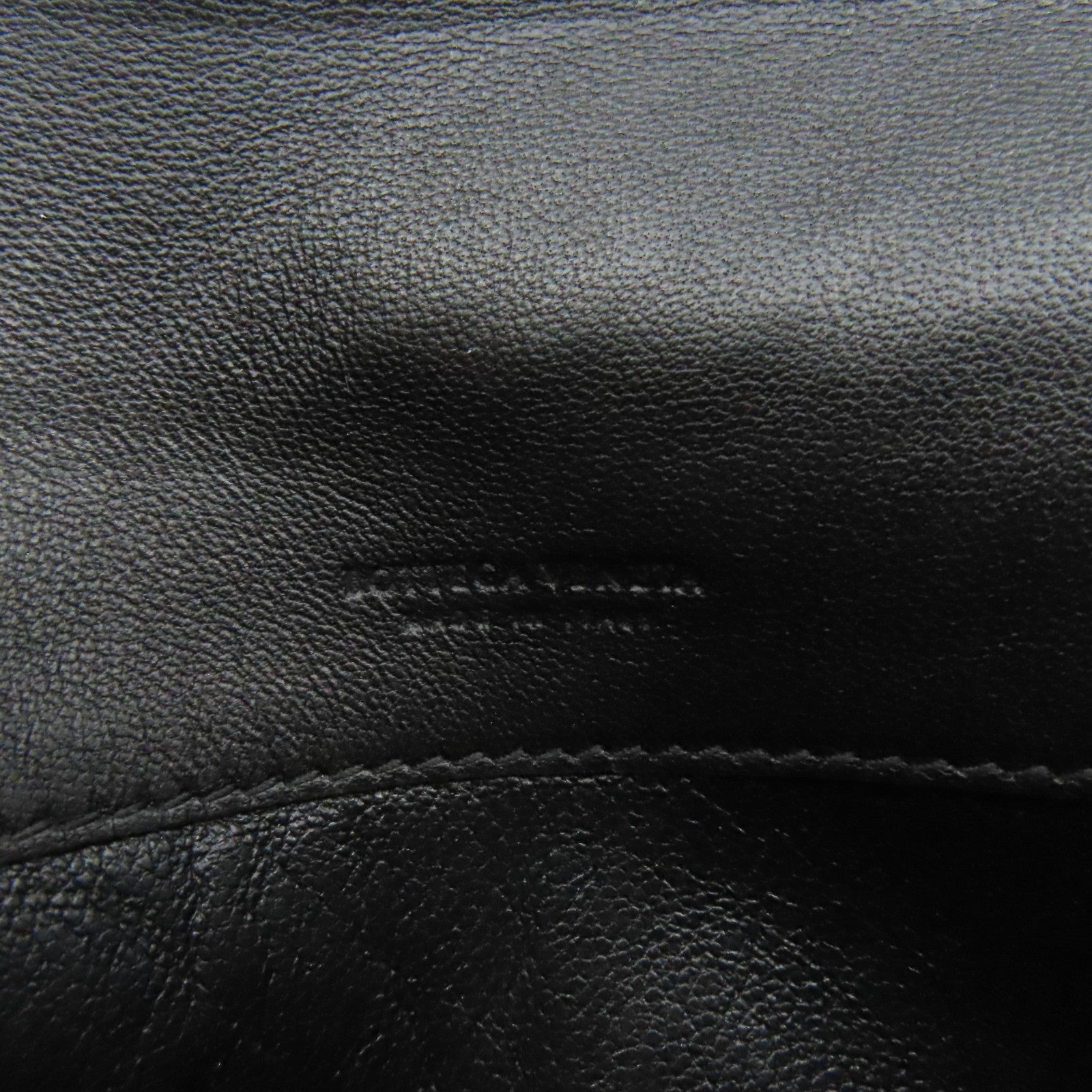 BOTTEGA VENETA 【激減優惠】織紋皮革Long Wallet長錢包黑色