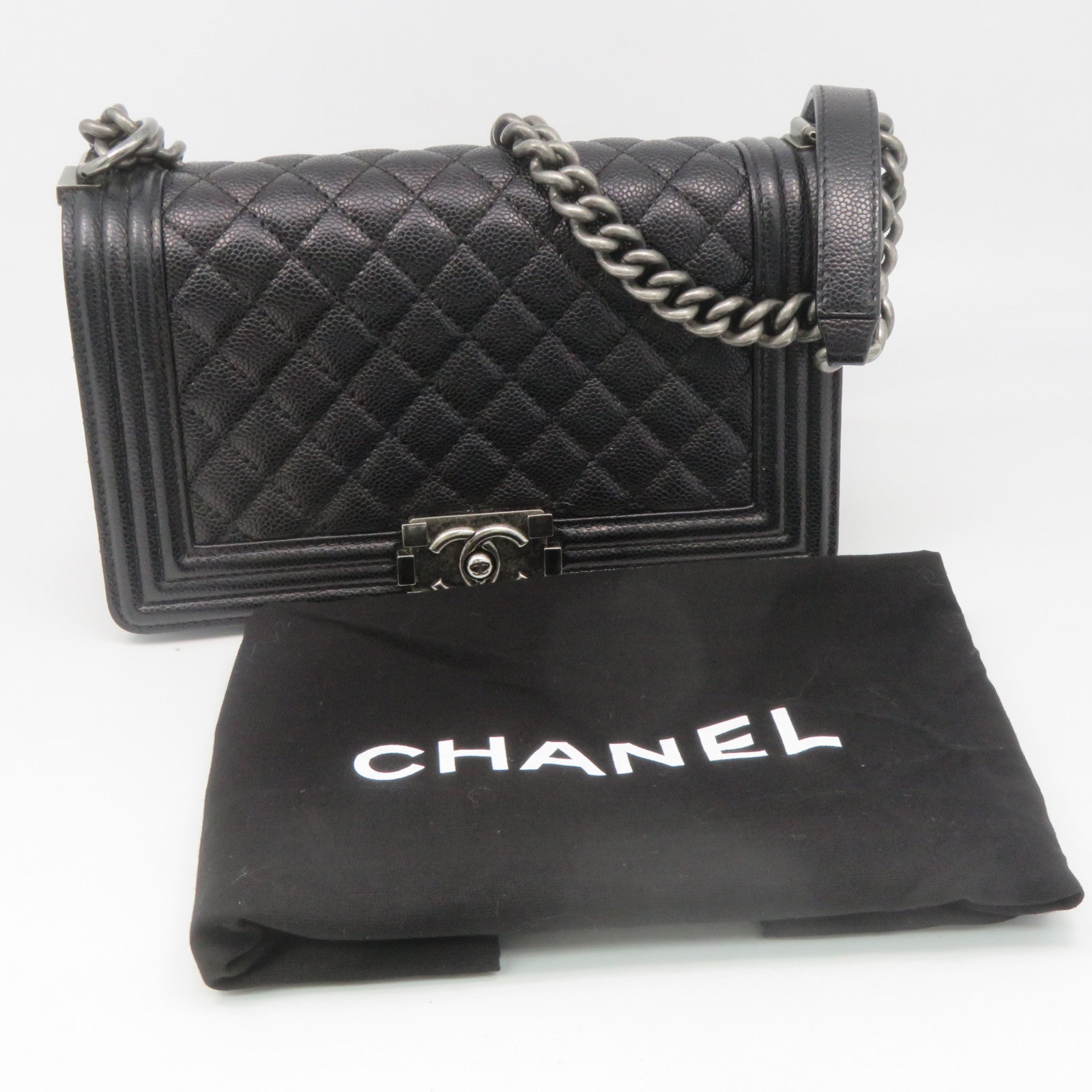 CHANEL 菱格牛皮皮革Chain Shoulder銀扣鏈帶肩背袋黑色