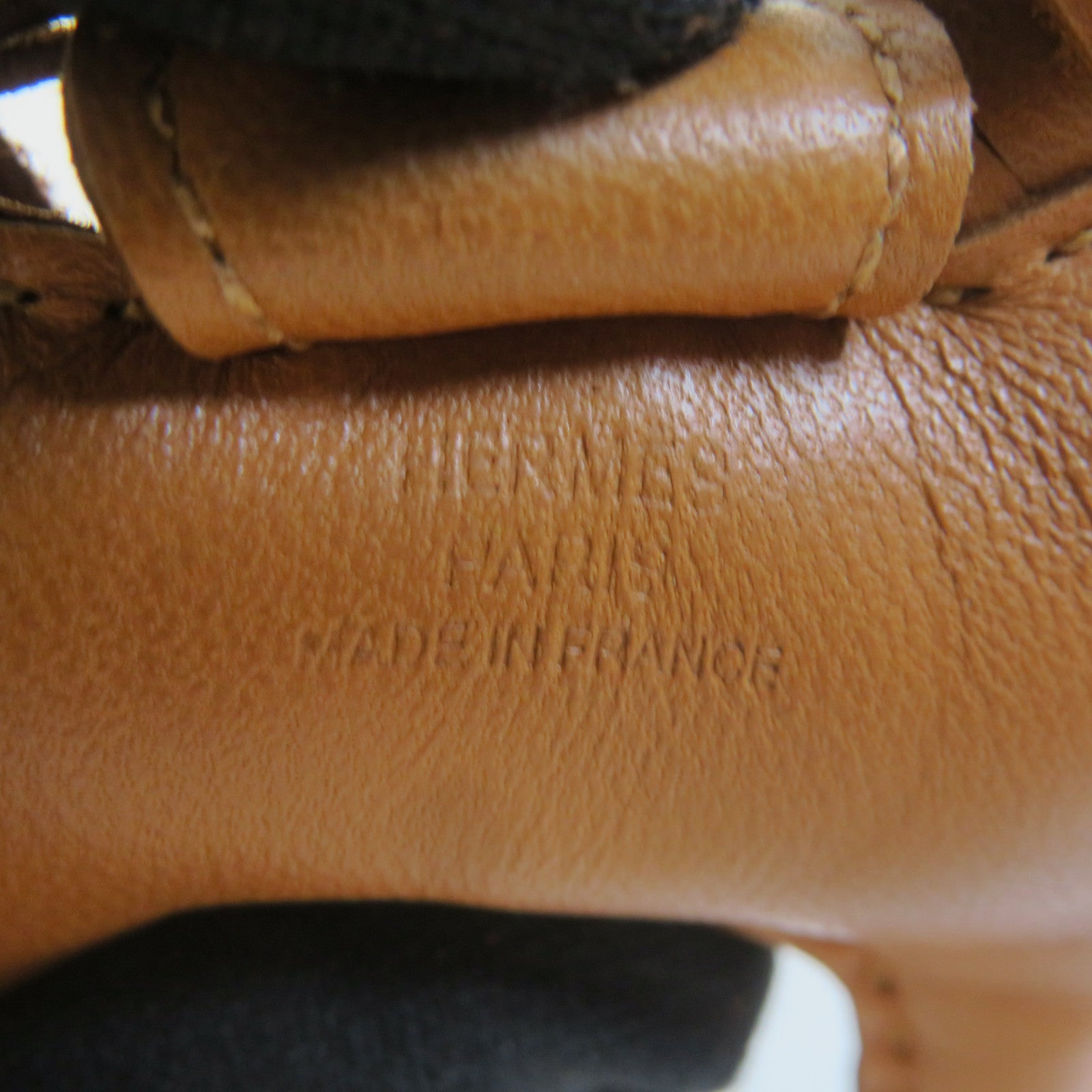 HERMES Swift皮革Rodeo PM掛飾經典駝色