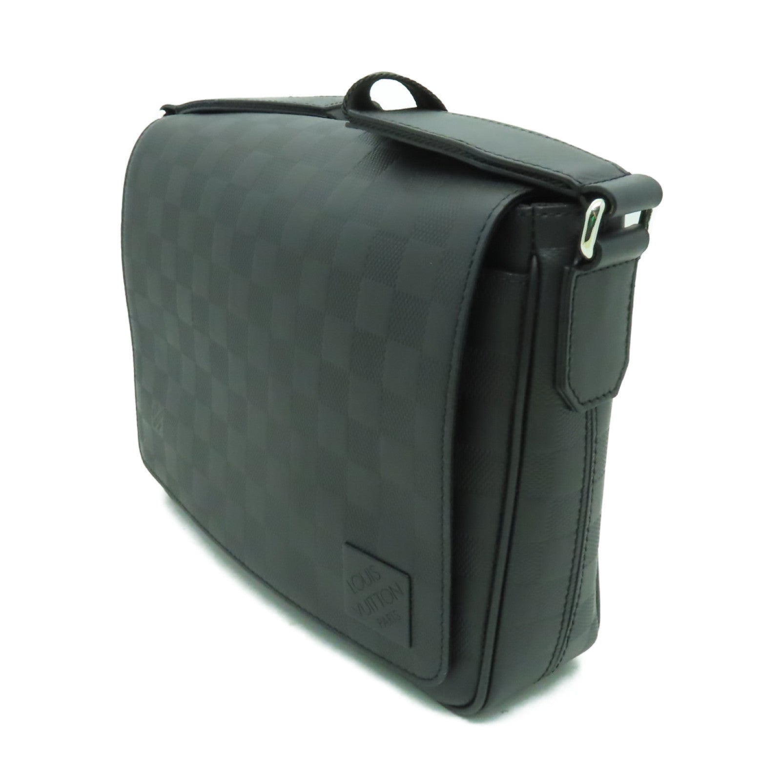 LOUIS VUITTON Damier Infini District PM銀扣肩背袋黑色