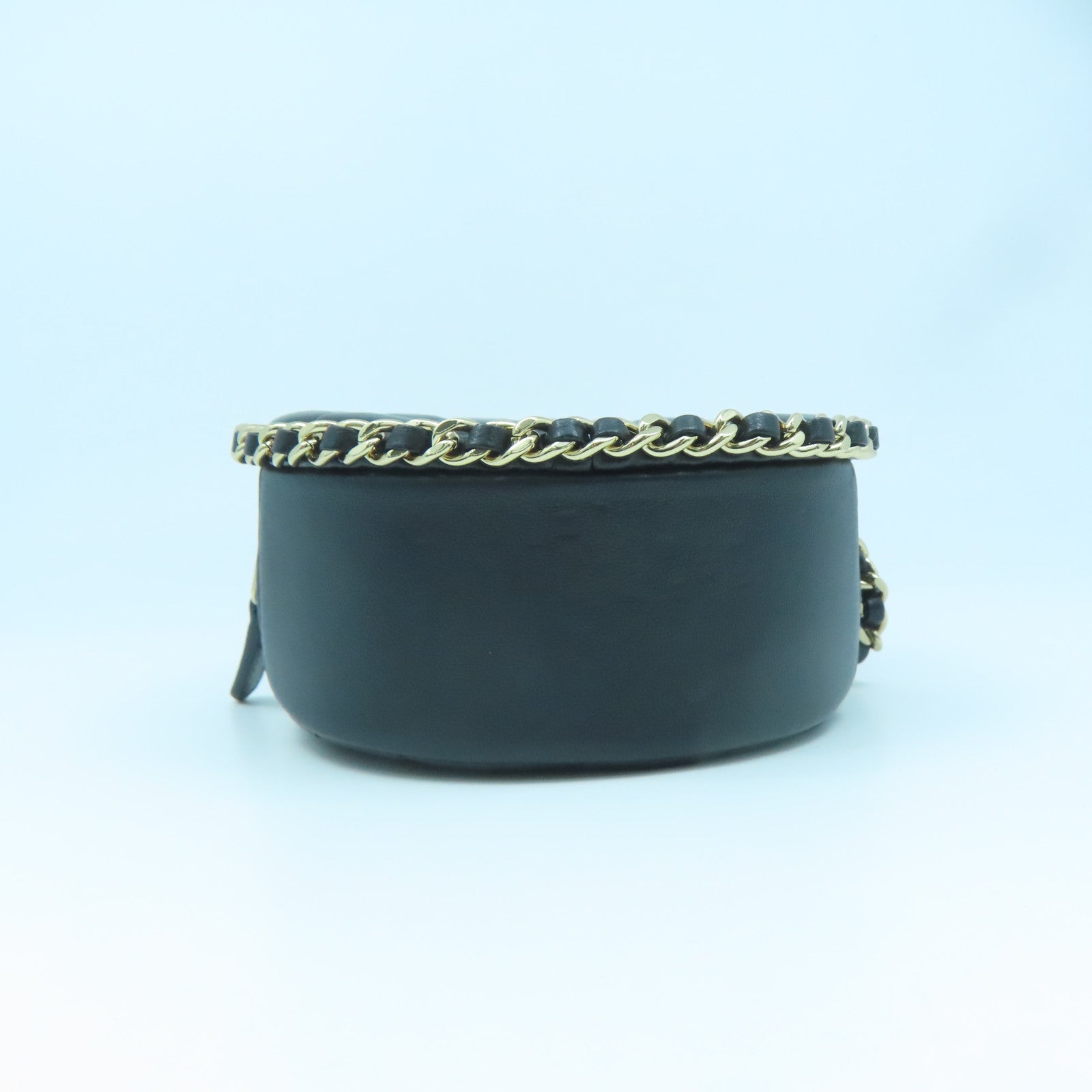 CHANEL rhombic sheepskin leather Chain Shoulder Bag gold buckle chain shoulder bag black