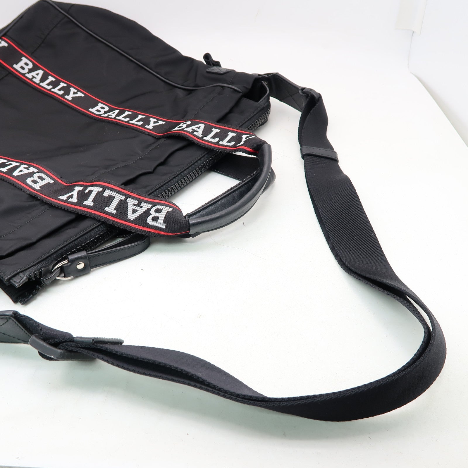 BALLY 尼龍Tote Bag銀扣手挽肩背兩用袋黑色