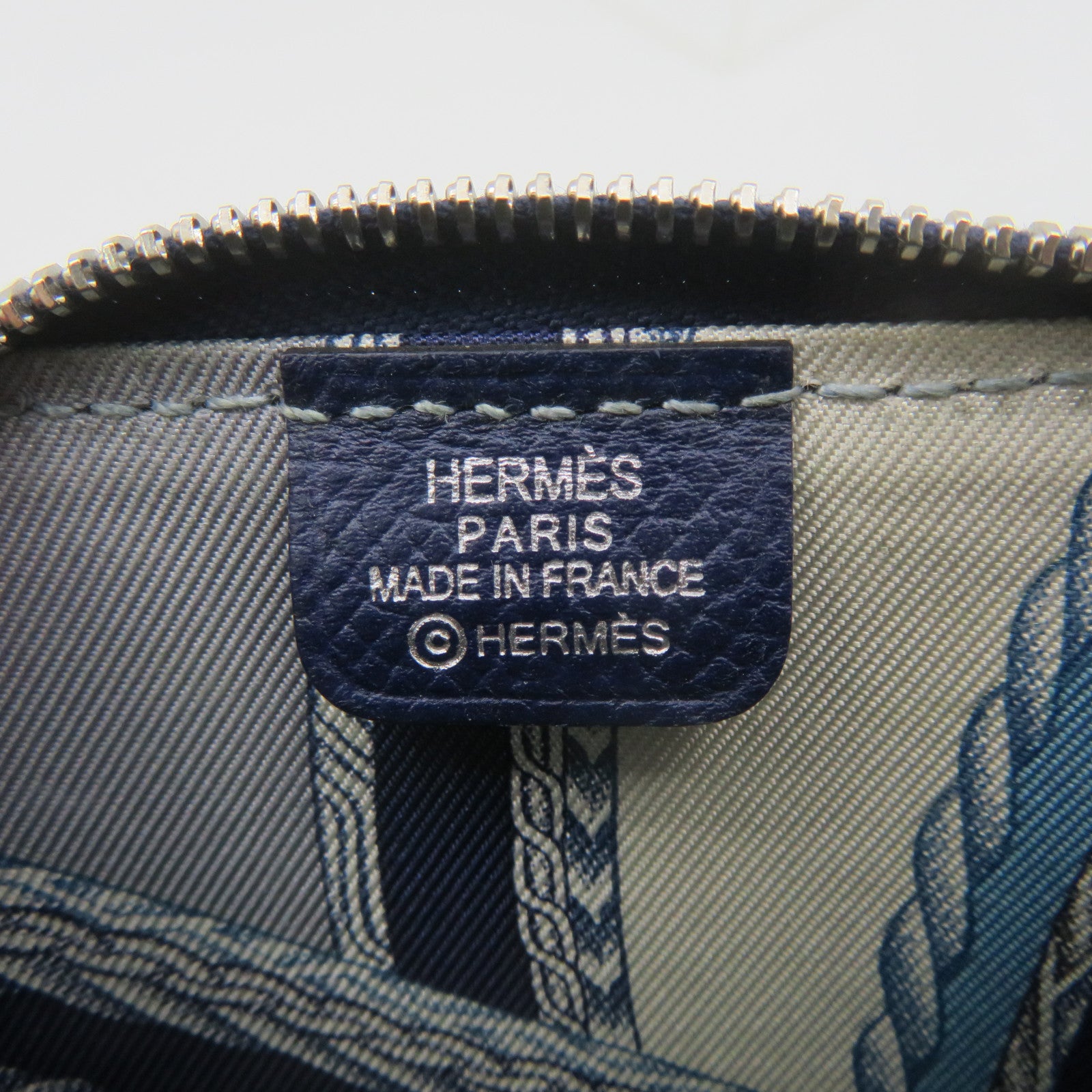 HERMES Epsom皮革Silk in Compact Coin Case銀扣拉鏈短零錢包Bleu Saphir藍色