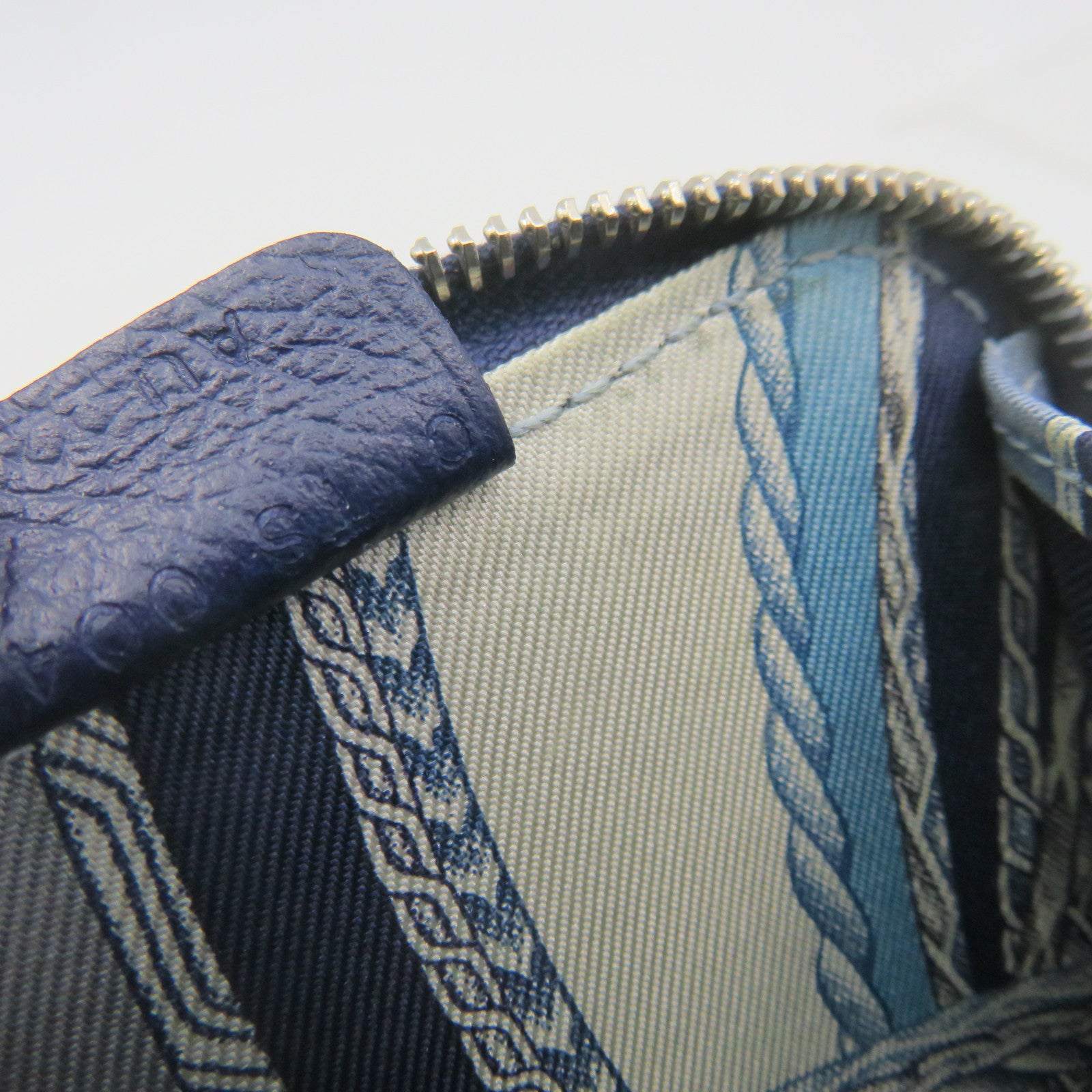 HERMES Epsom皮革Silk in Compact Coin Case銀扣拉鏈短零錢包Bleu Saphir藍色