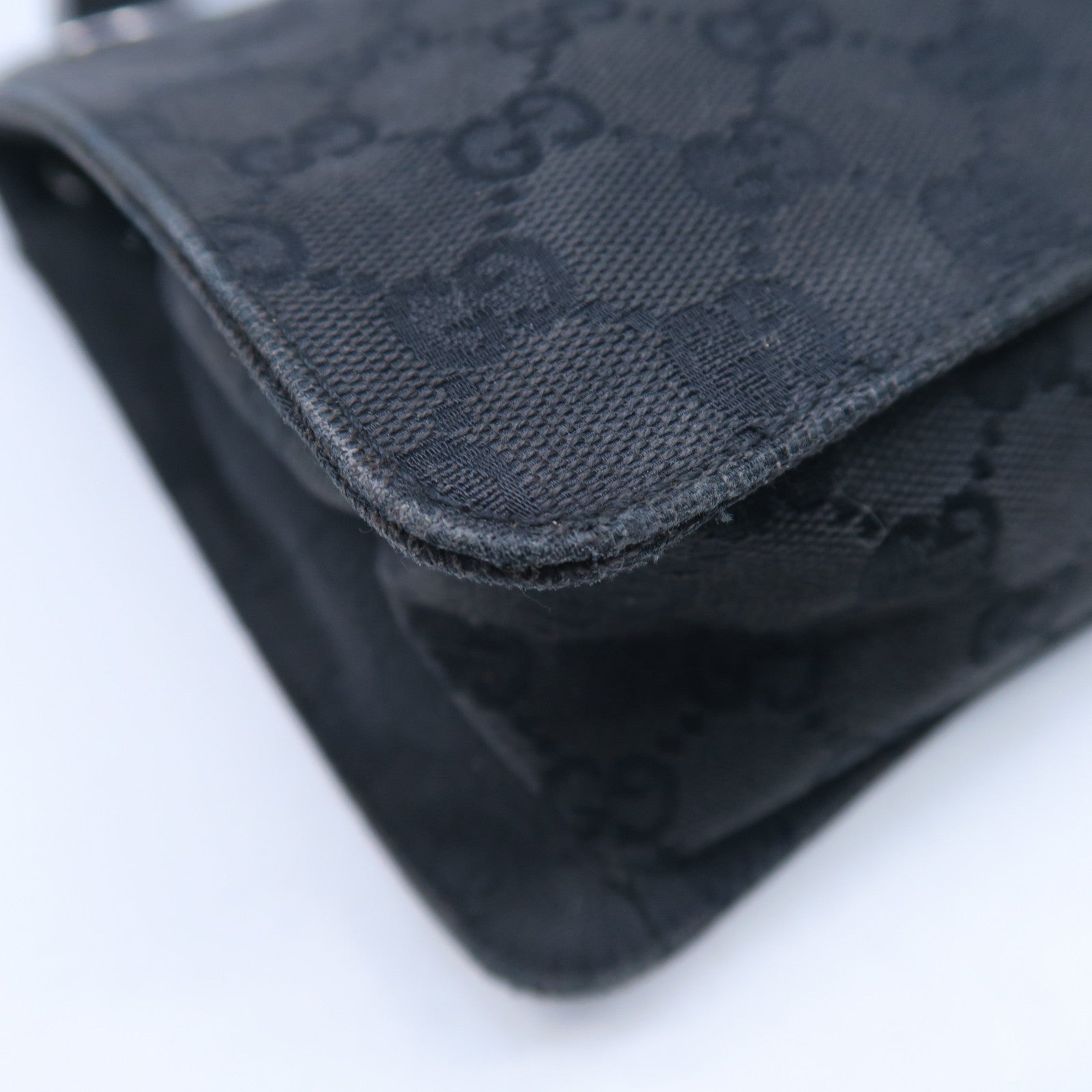 GUCCI 帆布Cross Carry bag銀扣肩背袋黑色