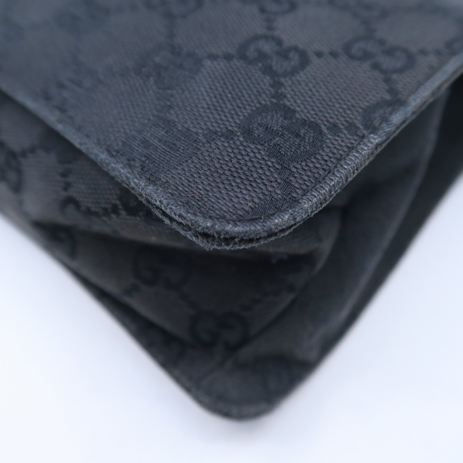 GUCCI 帆布Cross Carry bag銀扣肩背袋黑色
