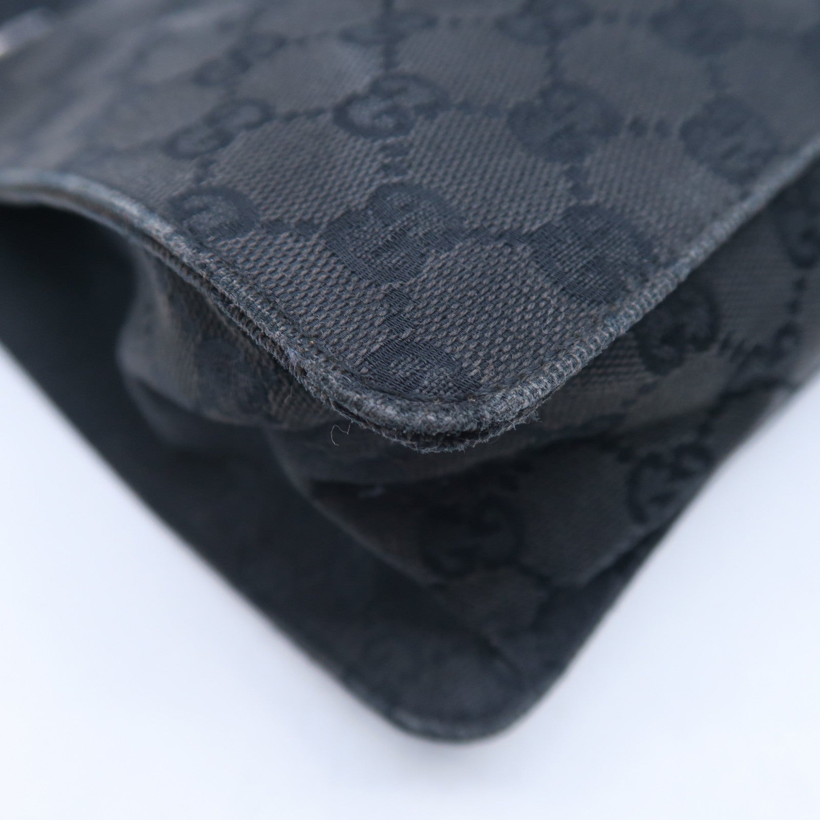 GUCCI 帆布Cross Carry bag銀扣肩背袋黑色