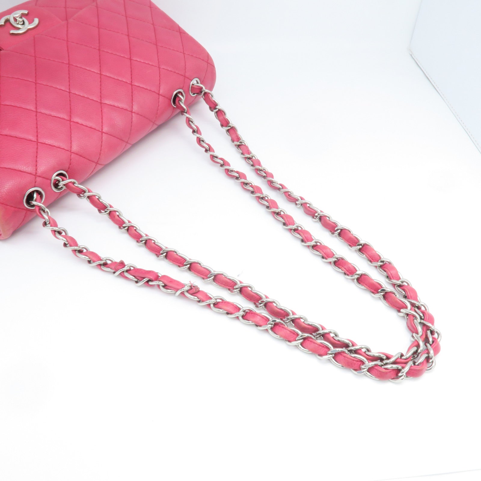 CHANEL rhombic cowhide leather Jumbo Single Flap gold buckle chain shoulder bag red