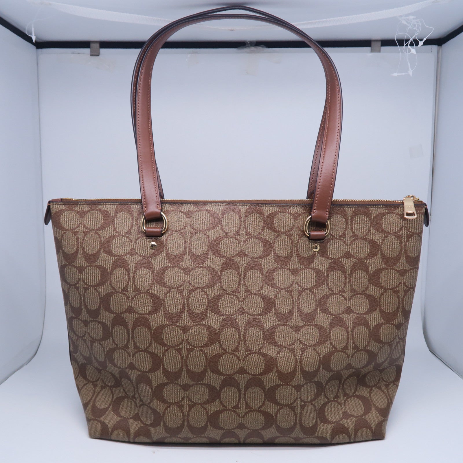 COACH 涂层帆布Tote Bag金扣手挽袋啡色