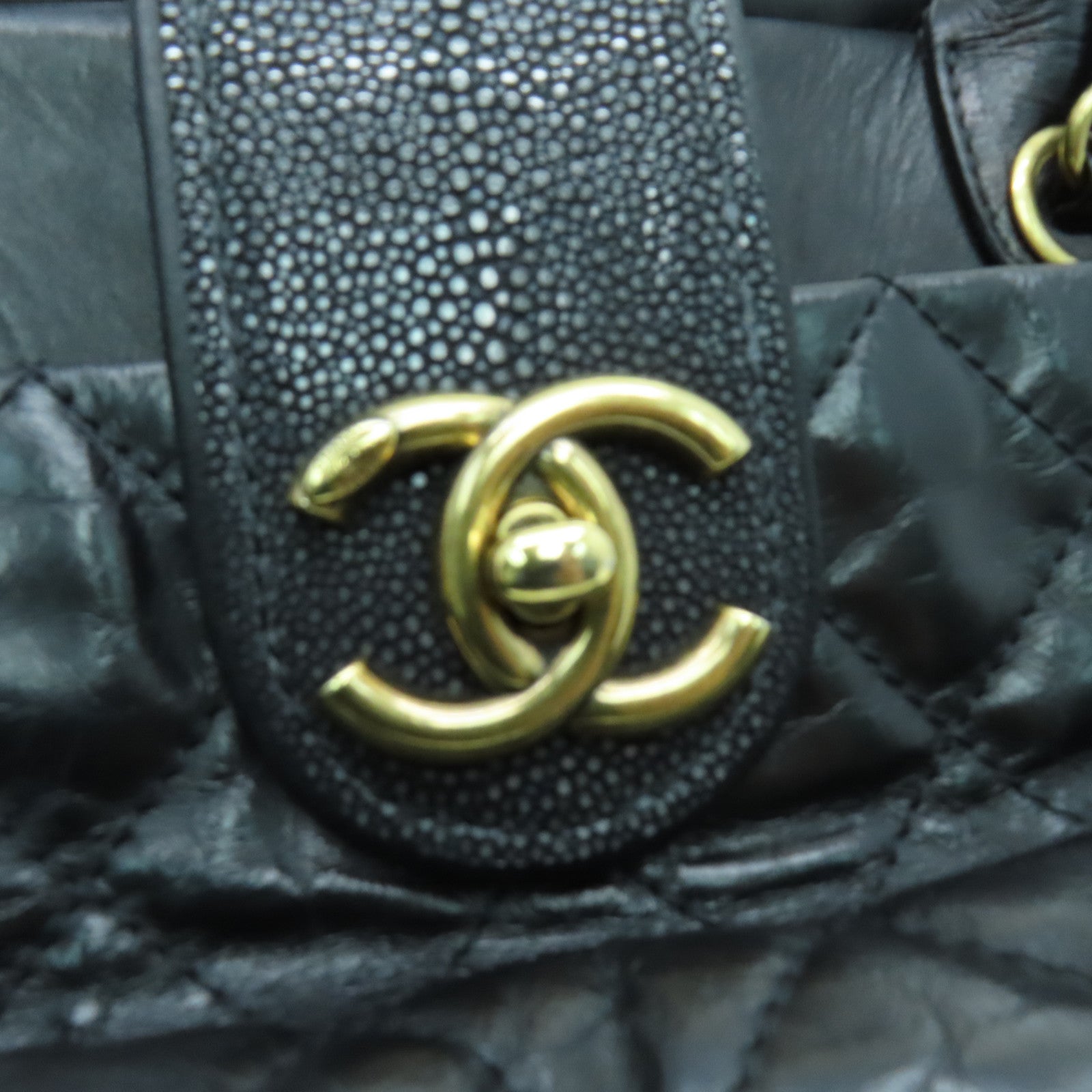 CHANEL 菱格牛皮皮革Shoulder Bag金扣手挽肩背两用袋黑色