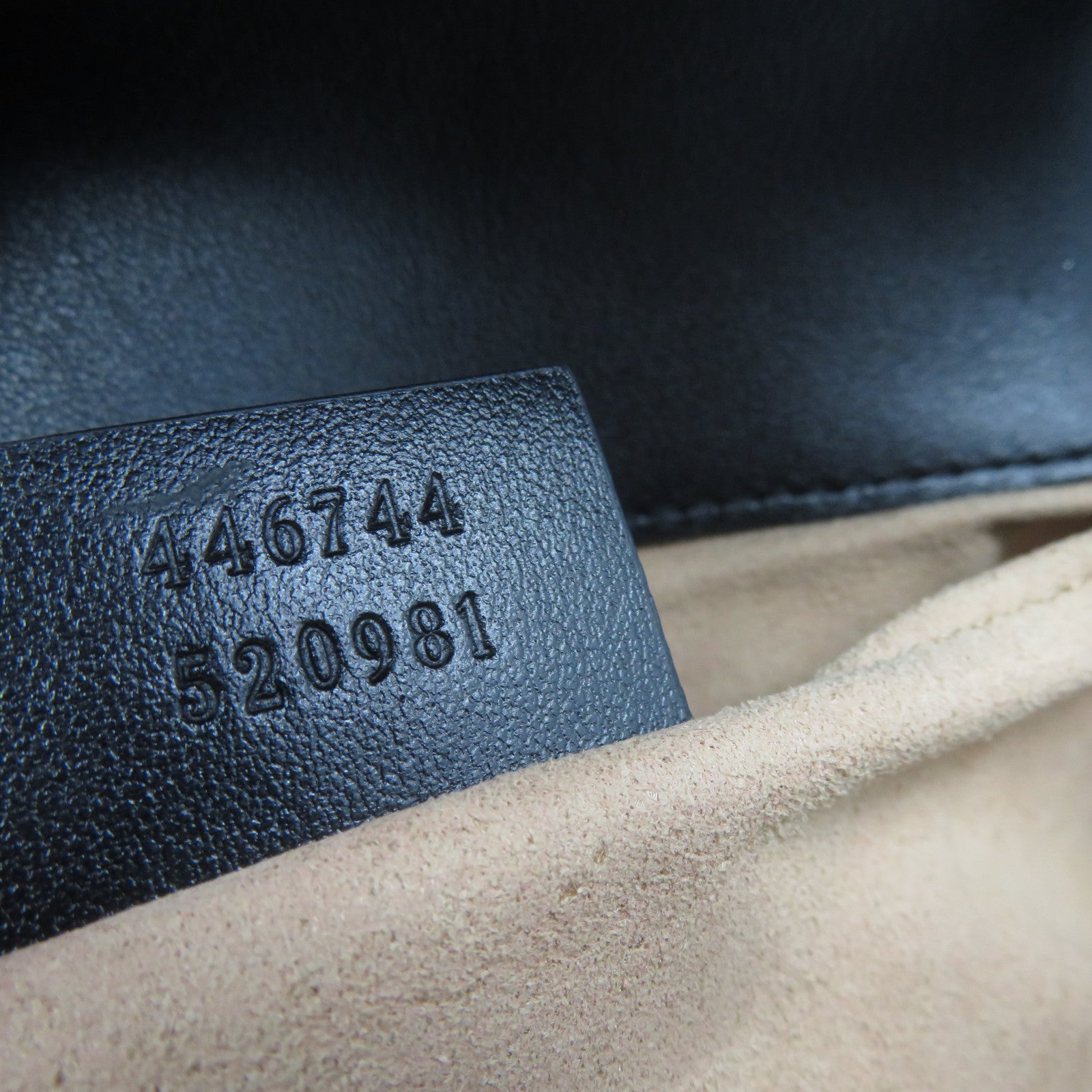 GUCCI 牛皮皮革Chain Shoulder金扣鏈帶肩背袋黑色