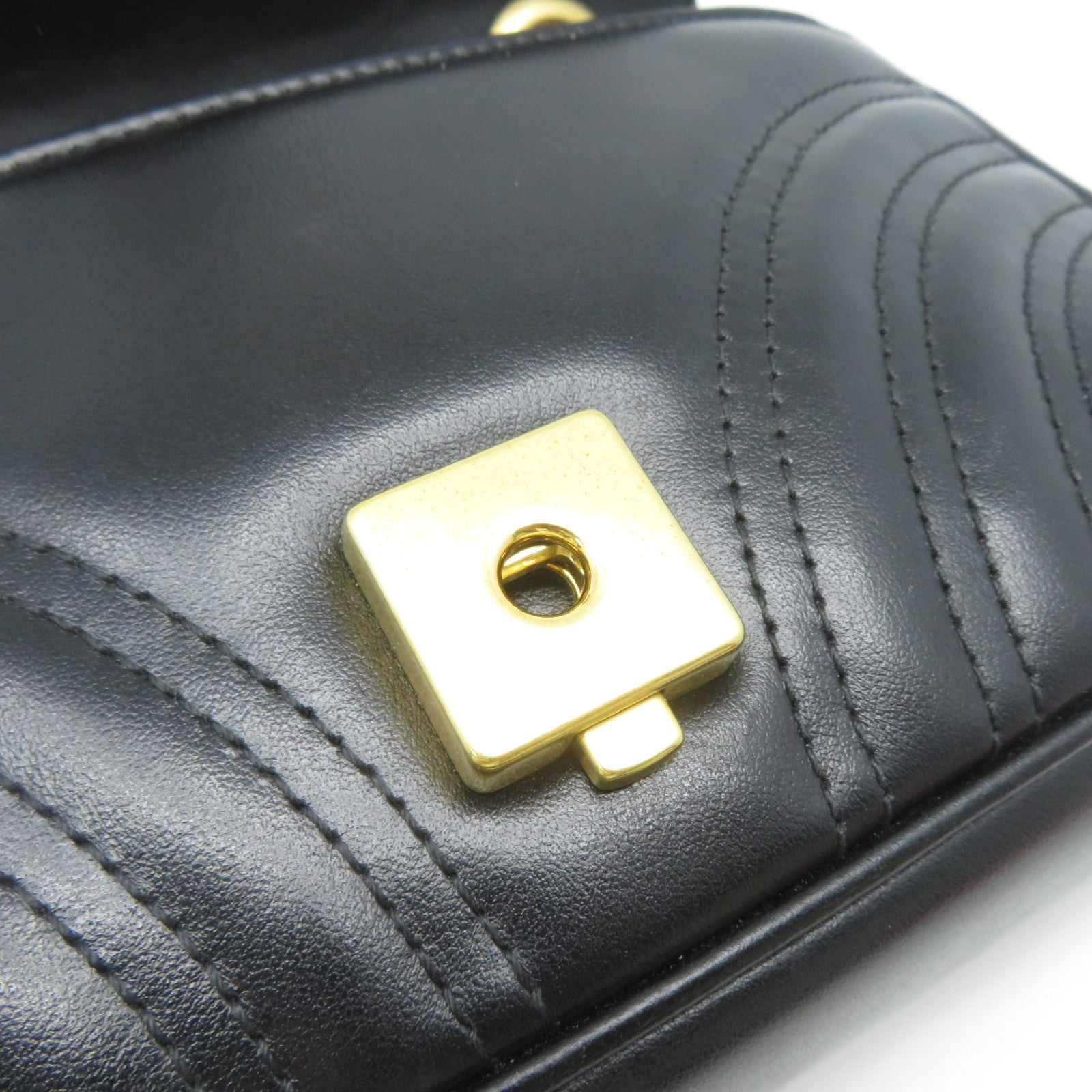 GUCCI 牛皮皮革Chain Shoulder金扣鏈帶肩背袋黑色