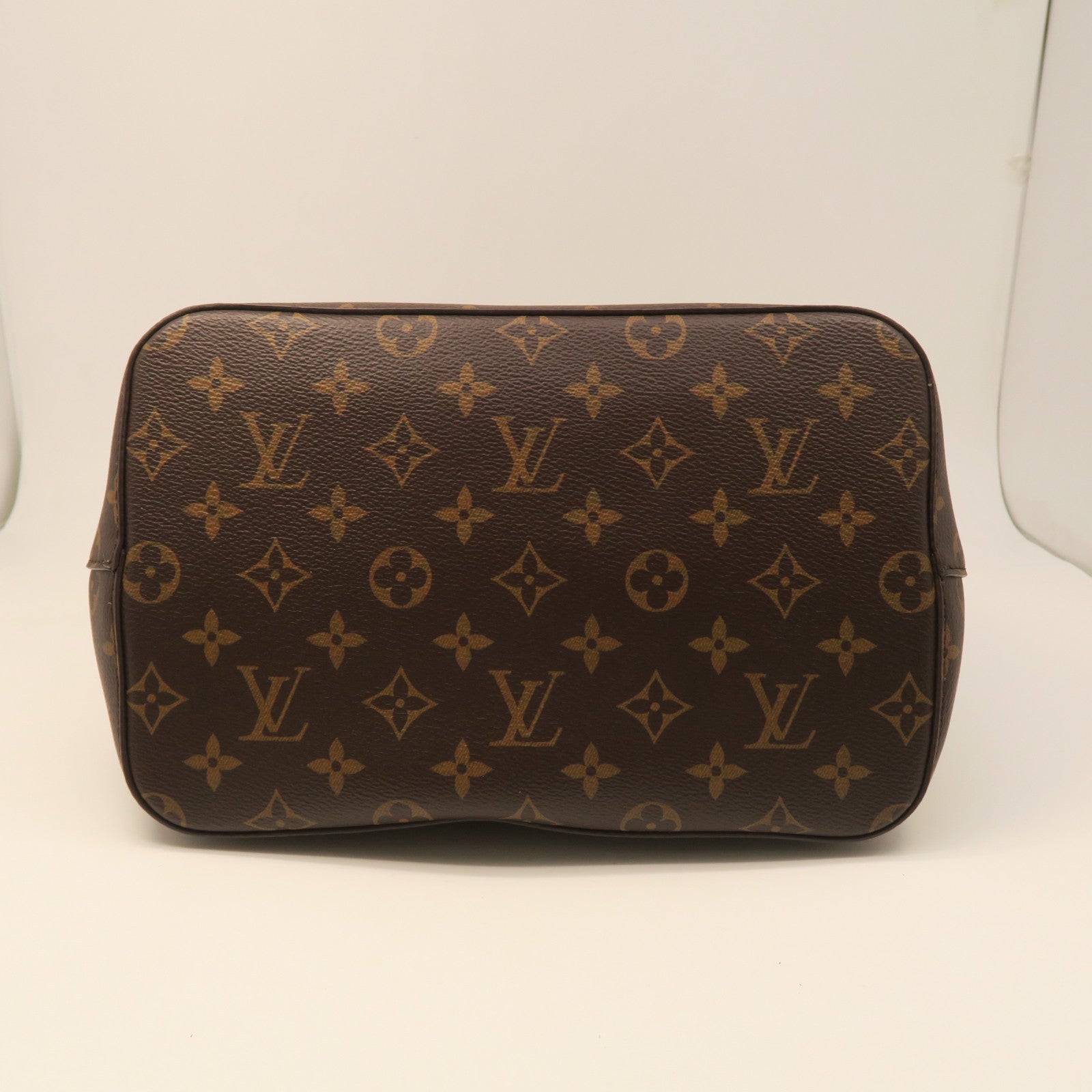 LOUIS VUITTON Monogram Neo Noe Gold Buckle Shoulder Bag Brown