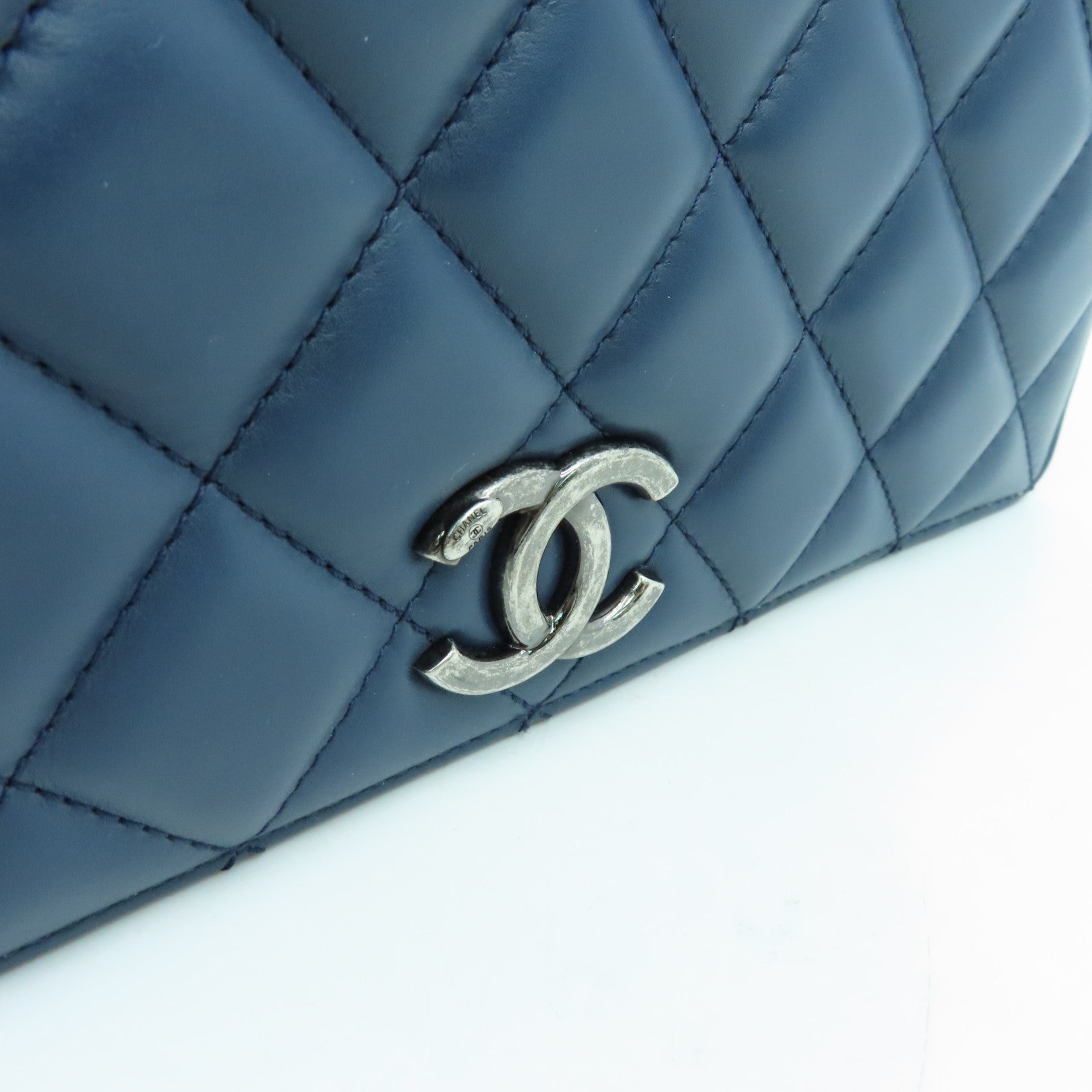 CHANEL rhombus sheepskin leather Shoulder Bag silver buckle chain shoulder bag blue
