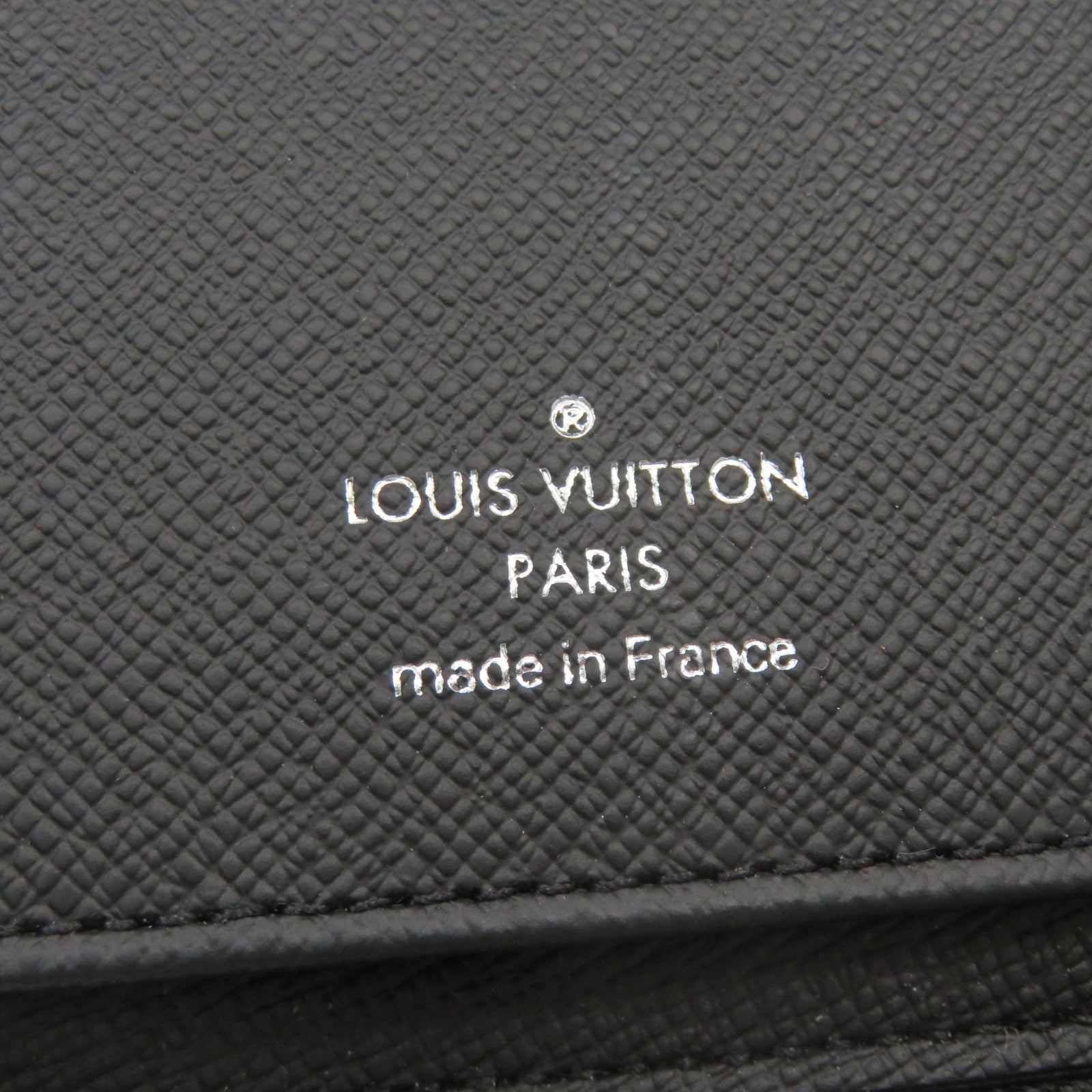 LOUIS VUITTON Damier Long Wallet Silver Buckle Long Wallet Black