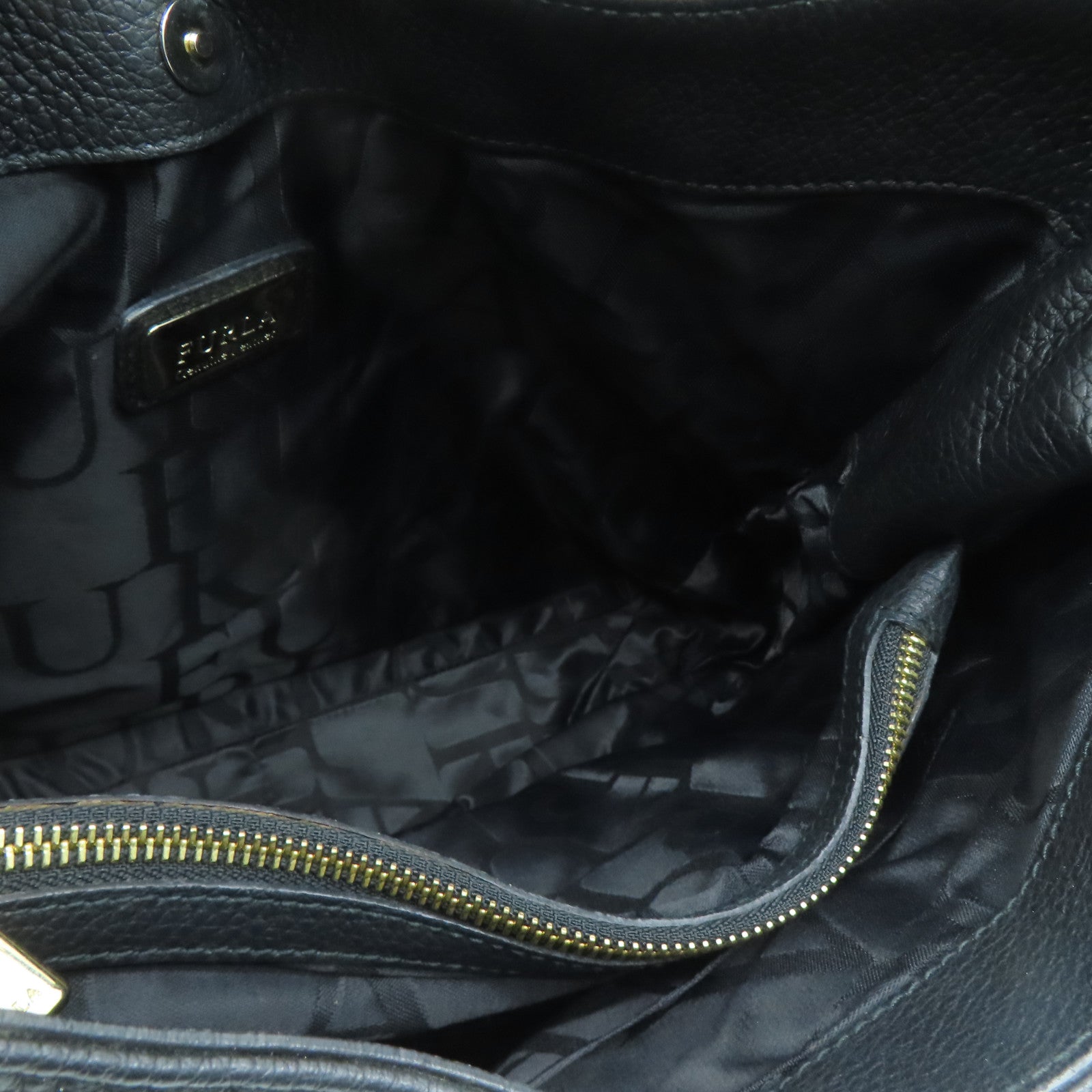 Furla 皮革Shoulder Bag金扣肩背袋黑色