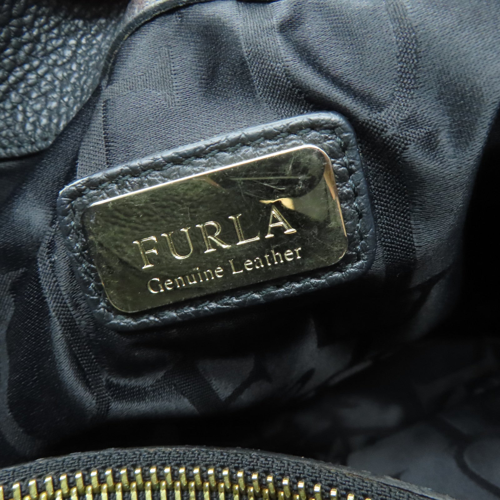 Furla 皮革Shoulder Bag金扣肩背袋黑色