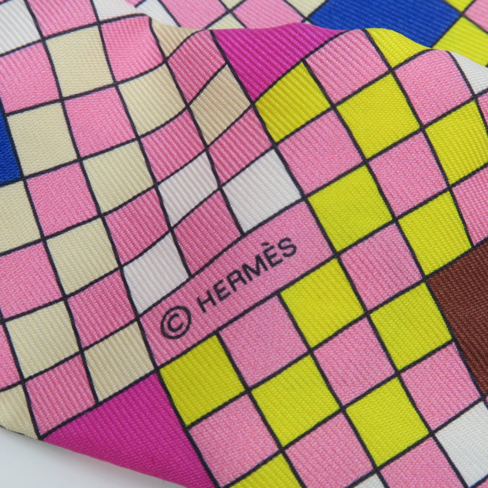 HERMES Silk Twilly Scarf Multicolor