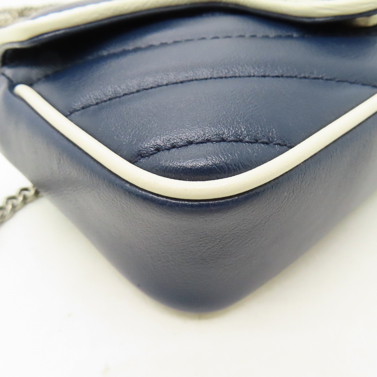 GUCCI 牛皮皮革Mini Chain Bag銀扣鏈帶肩背袋藍色/白色