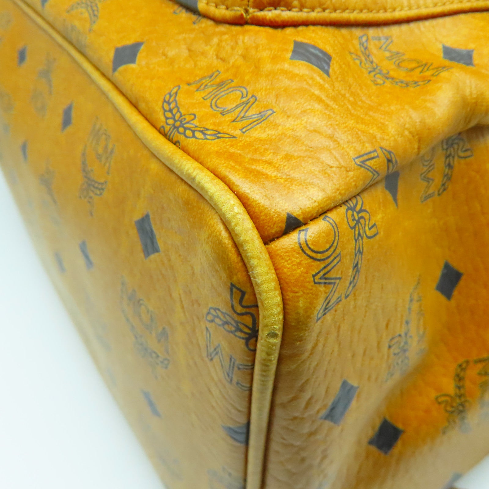 MCM 牛皮皮革Backpack金扣背包啡色
