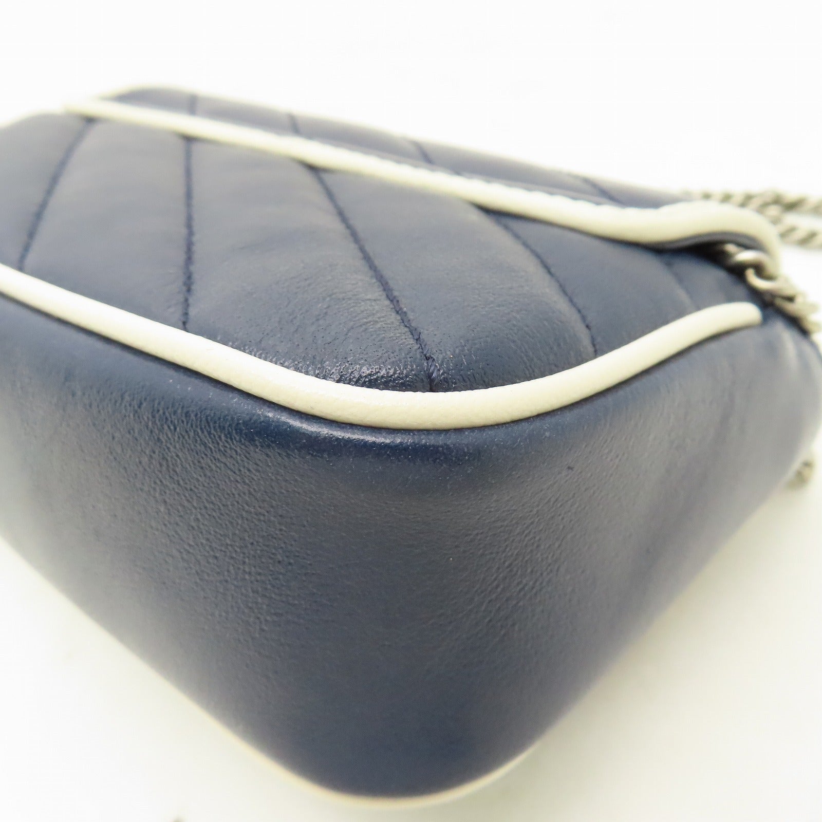 GUCCI 牛皮皮革Mini Chain Bag銀扣鏈帶肩背袋藍色/白色