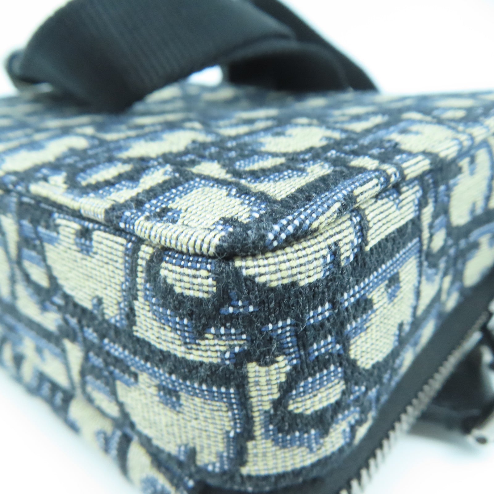 Dior 帆布Pouch With Strap銀扣肩背袋黑色/藍色