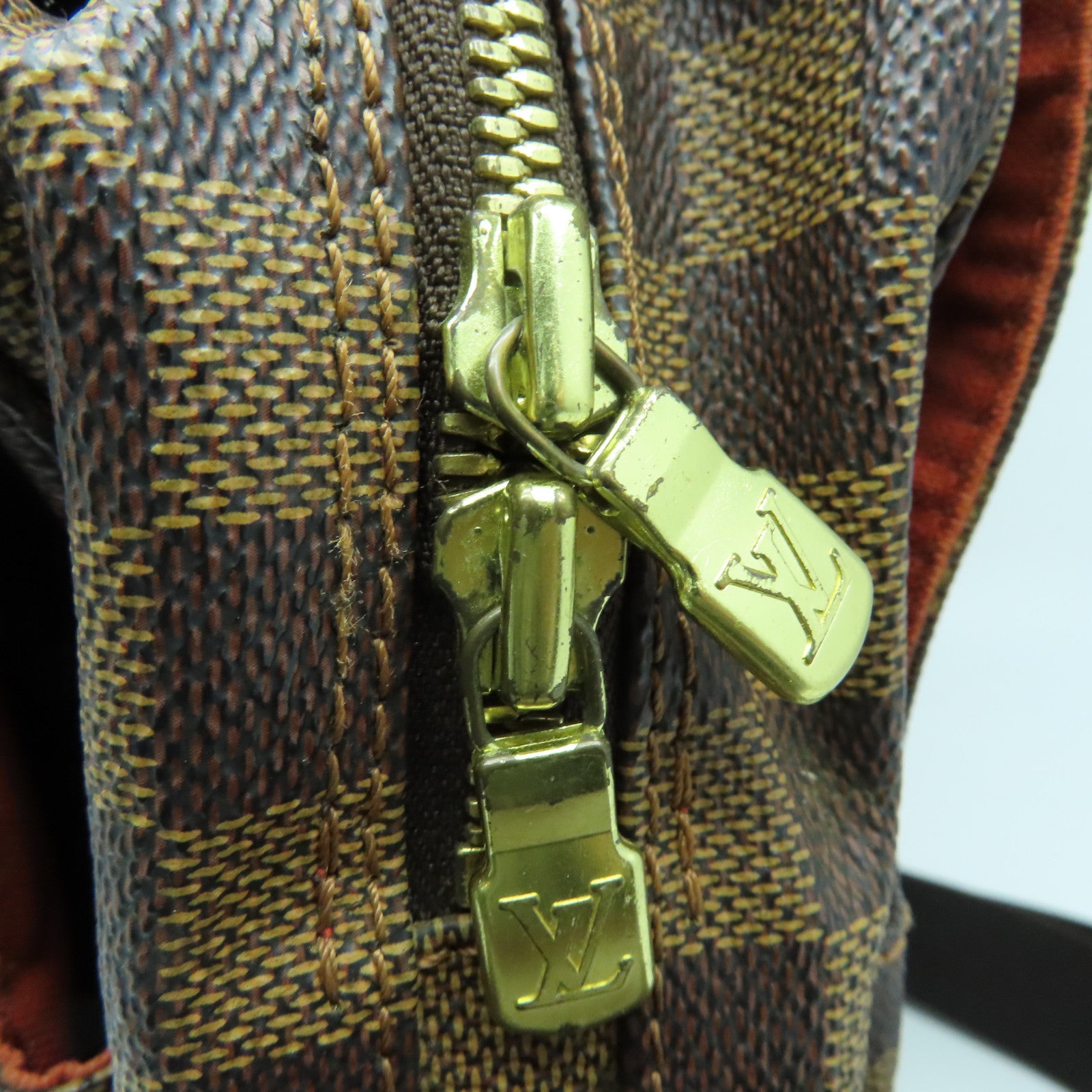 LOUIS VUITTON Damier Naviglio金扣肩背袋啡色