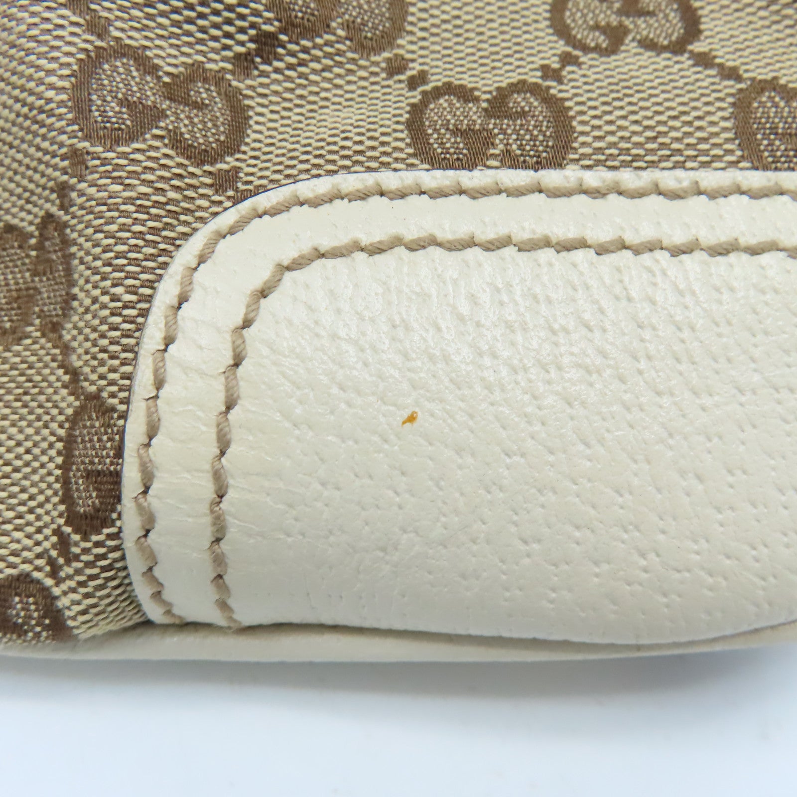 GUCCI 帆布Shoulder Bag金扣肩背袋米色