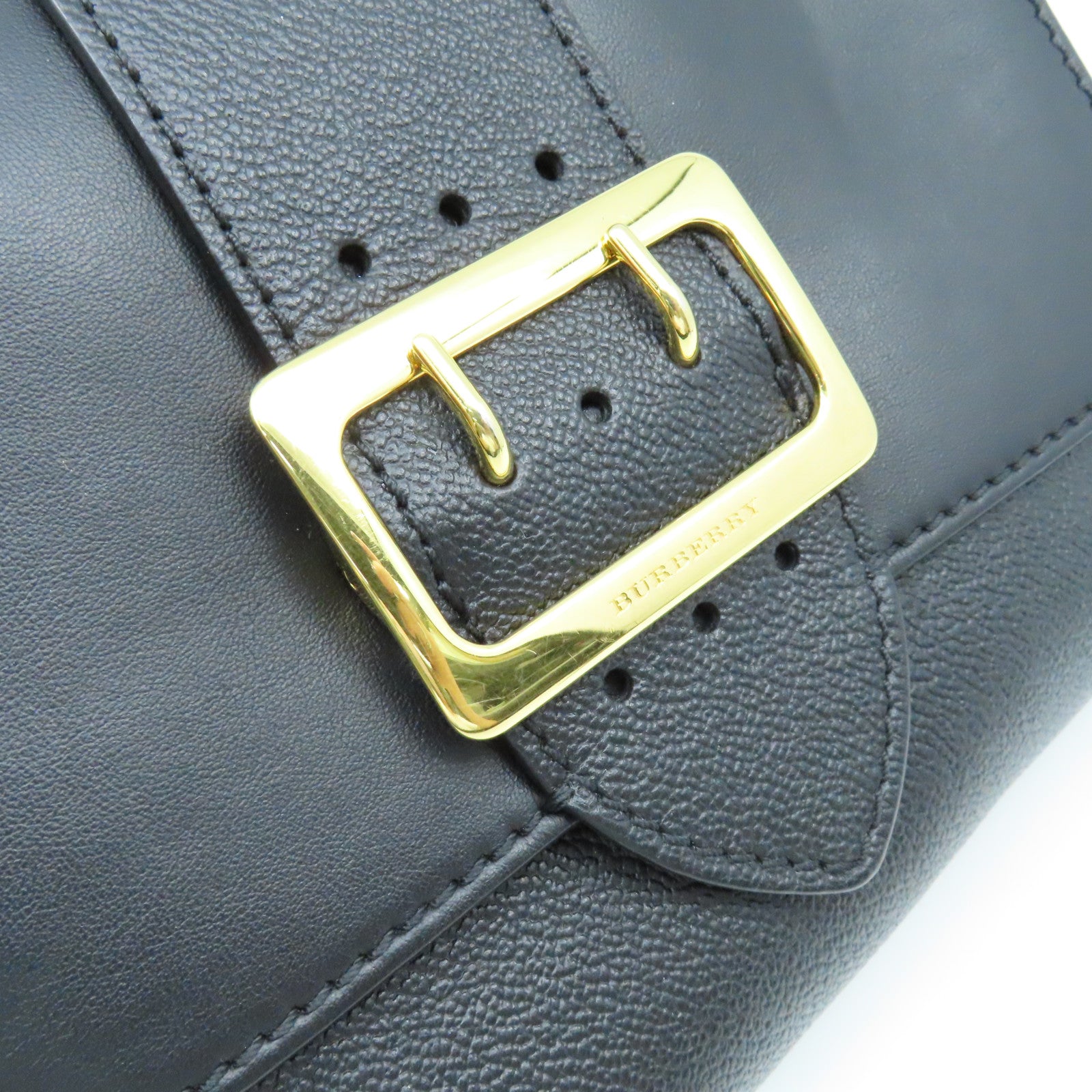 BURBERRY 【激減優惠】牛皮皮革Shoulder Bag肩背袋黑色