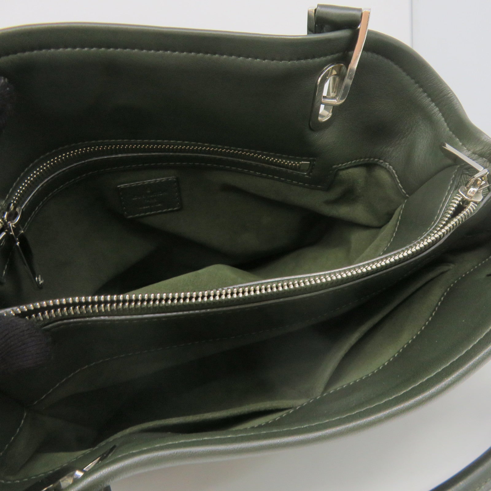 LOUIS VUITTON Sheepskin Leather Lilia PM Silver Buckle Shoulder Bag Green