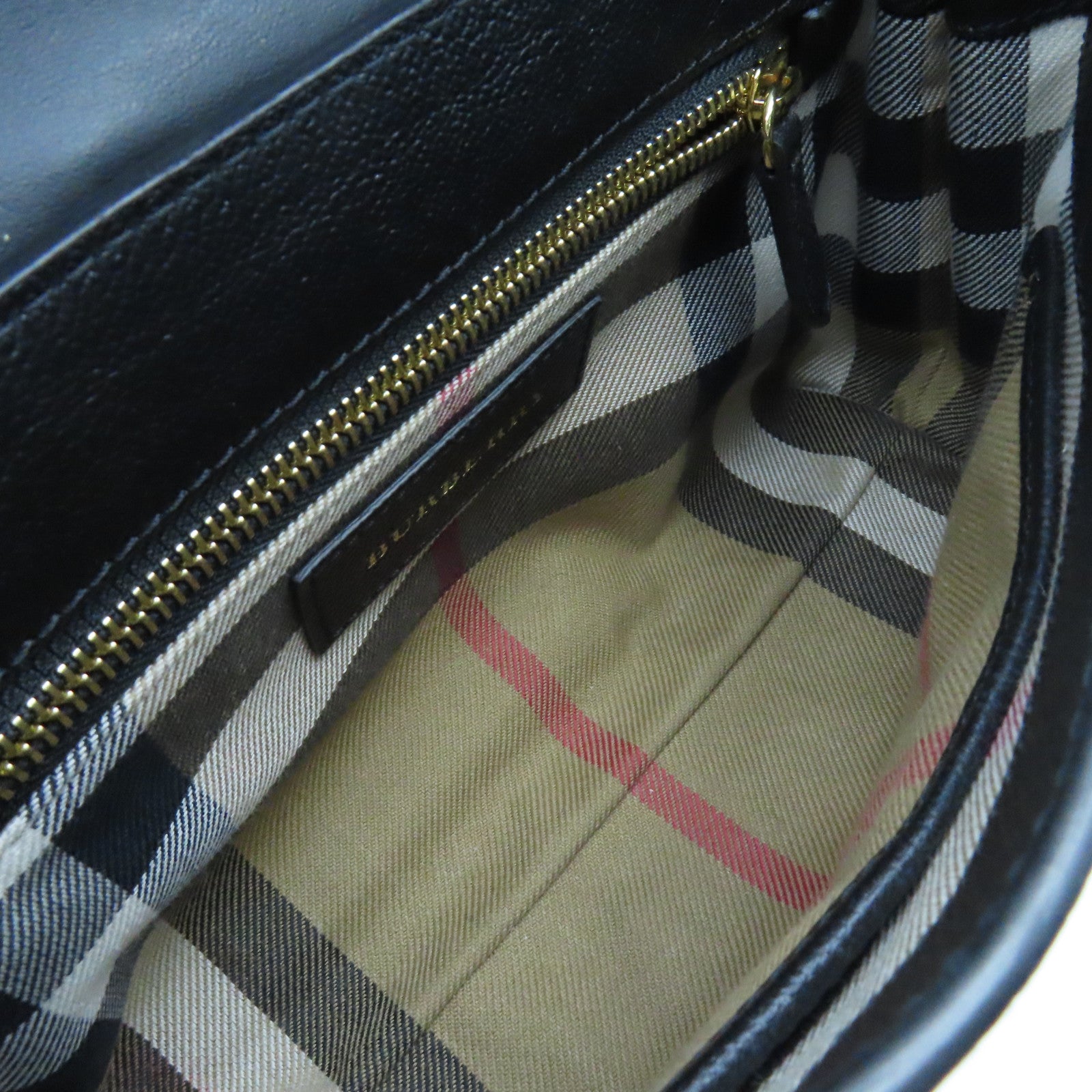 BURBERRY 【激減優惠】牛皮皮革Shoulder Bag肩背袋黑色
