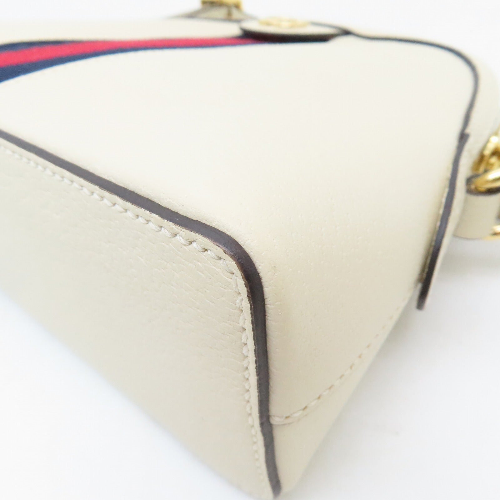 GUCCI 牛皮皮革Ophidia GG金扣肩背袋白色