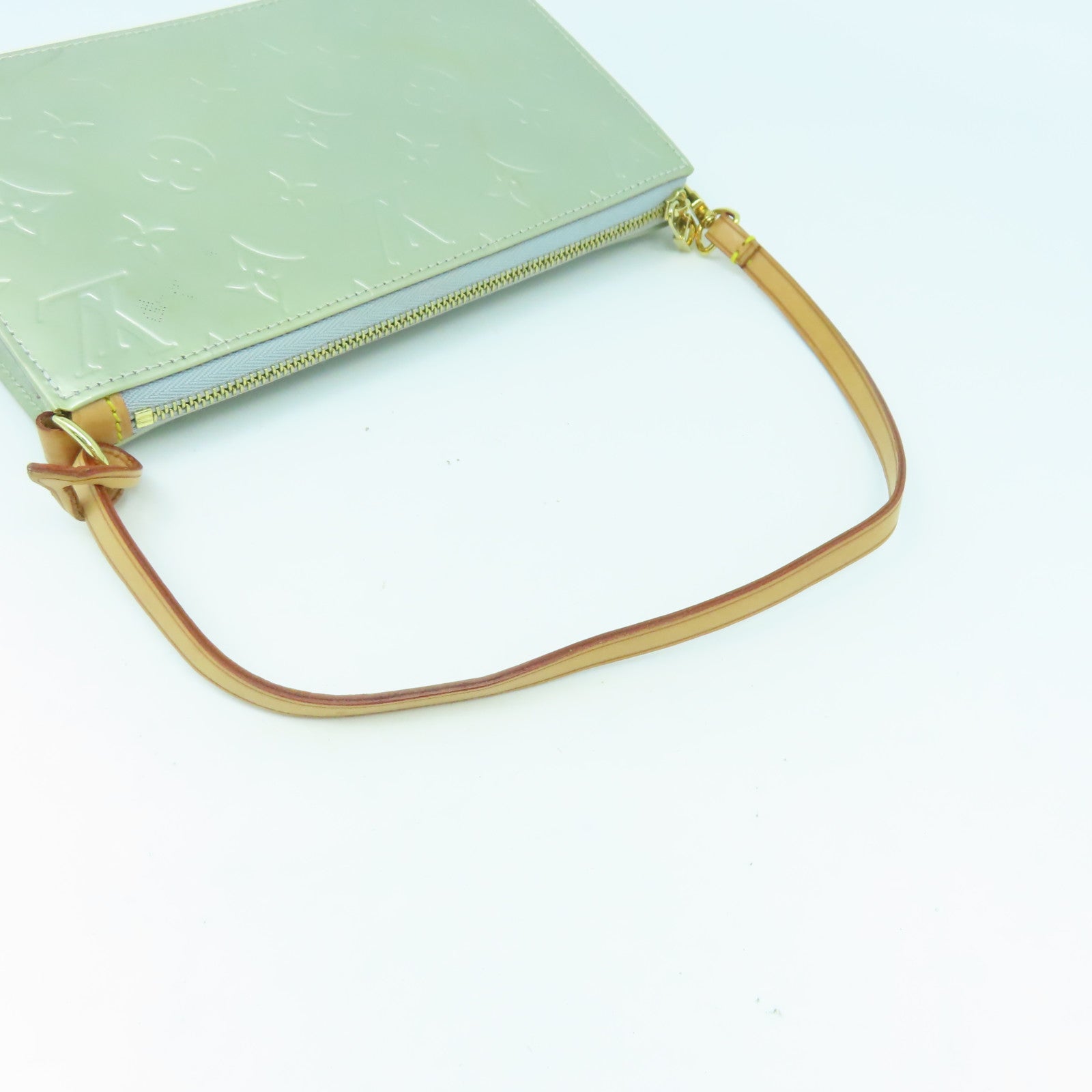 LOUIS VUITTON Vernis Lexington Pochette金扣手挽袋銀色