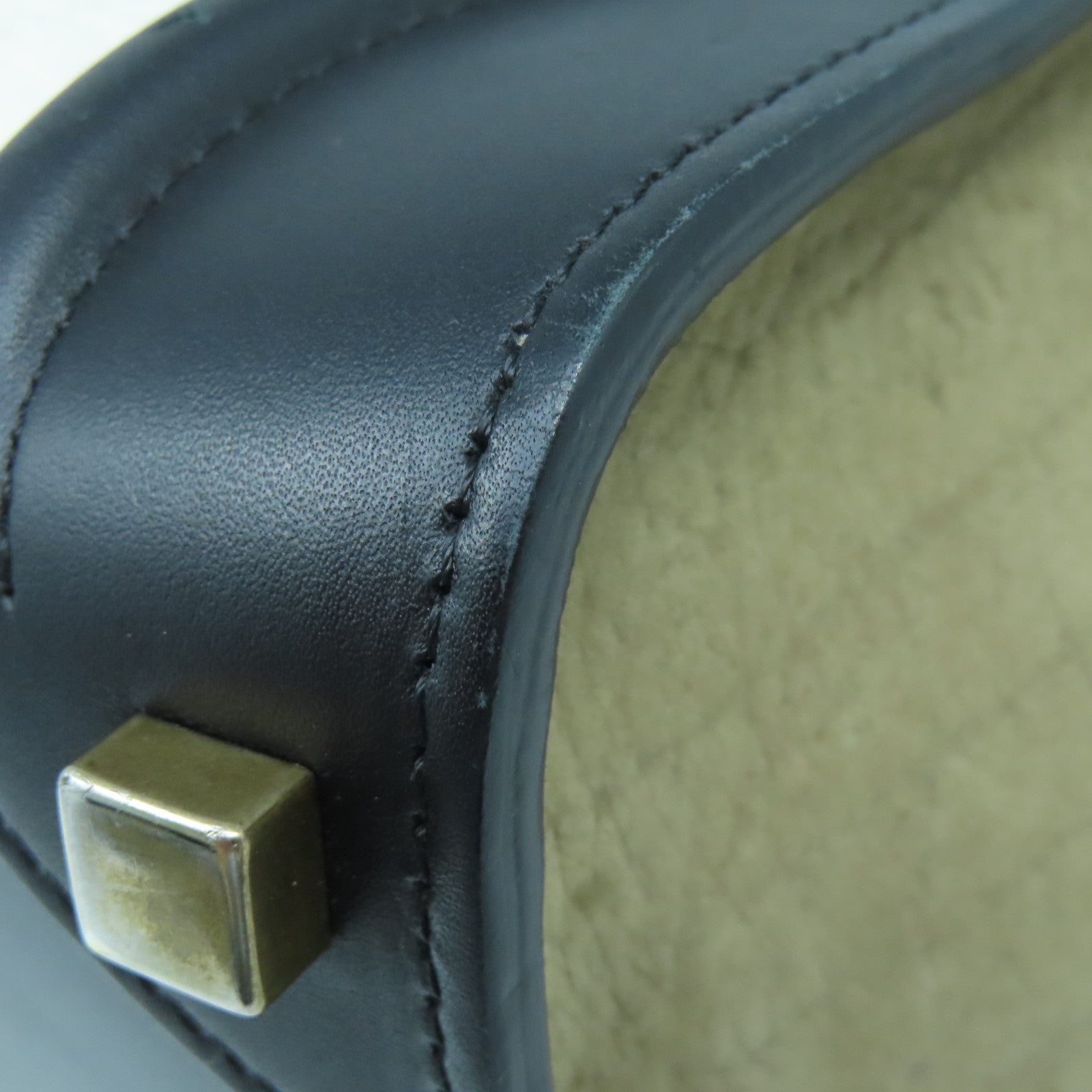 CELINE 牛皮皮革Micro Luggage金扣手挽袋黑色/白色/棕色