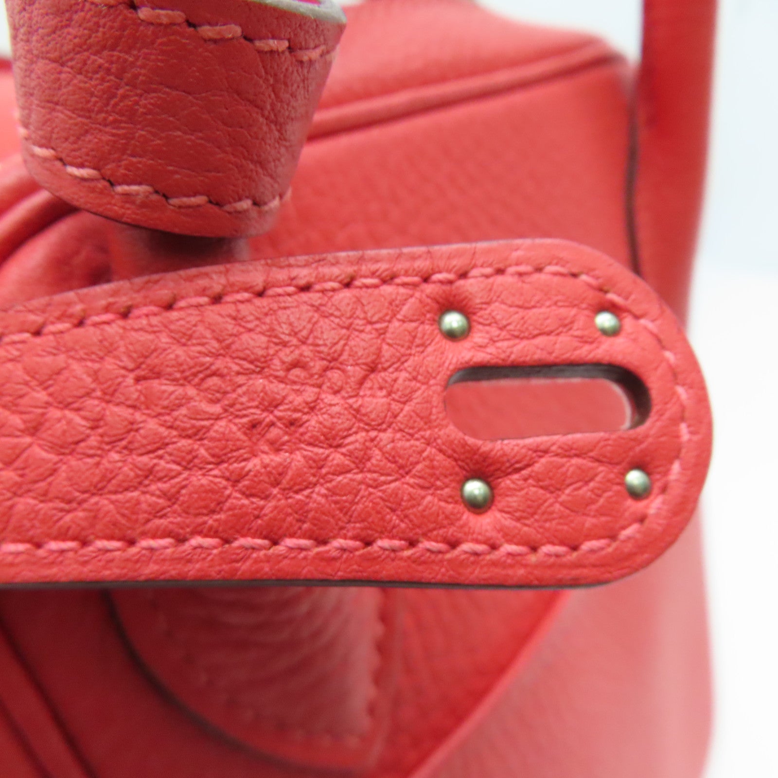 HERMES Clemence皮革Lindy 30银扣肩背袋红色