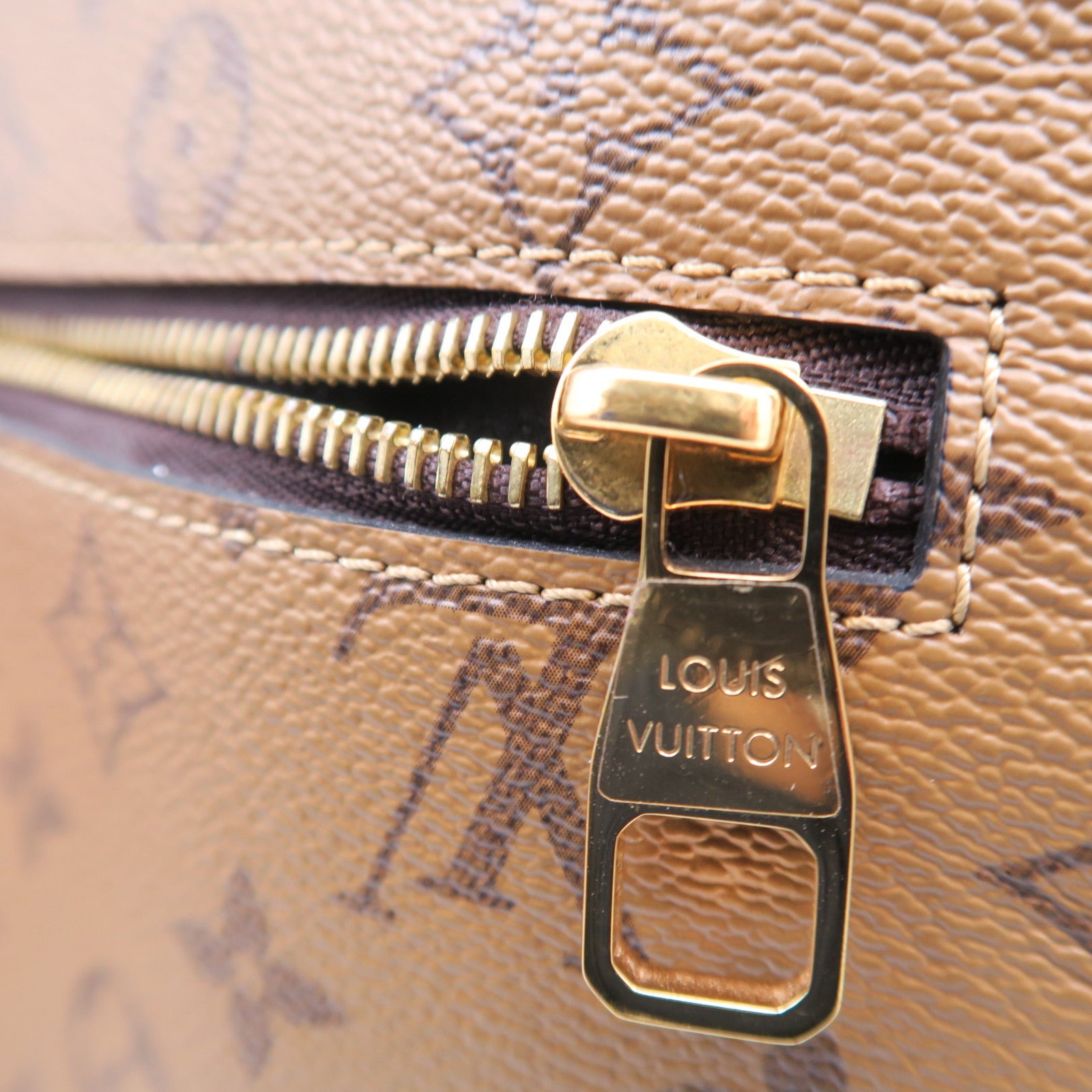 LOUIS VUITTON Monogram Reverse Pochette Meits金扣手挽肩背兩用袋棕色