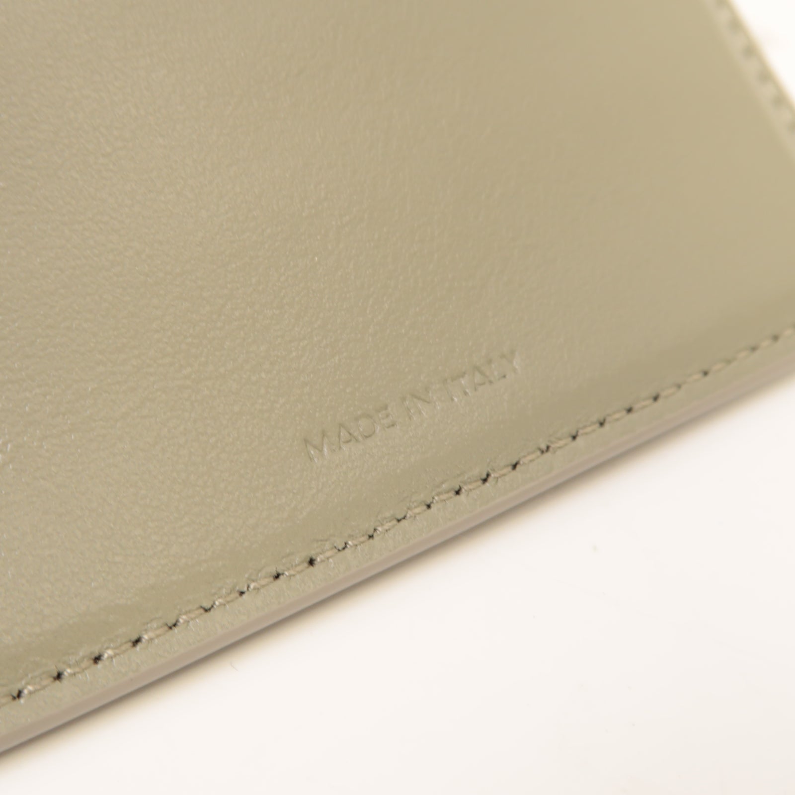 CELINE 牛皮皮革Wallet金扣錢包灰色