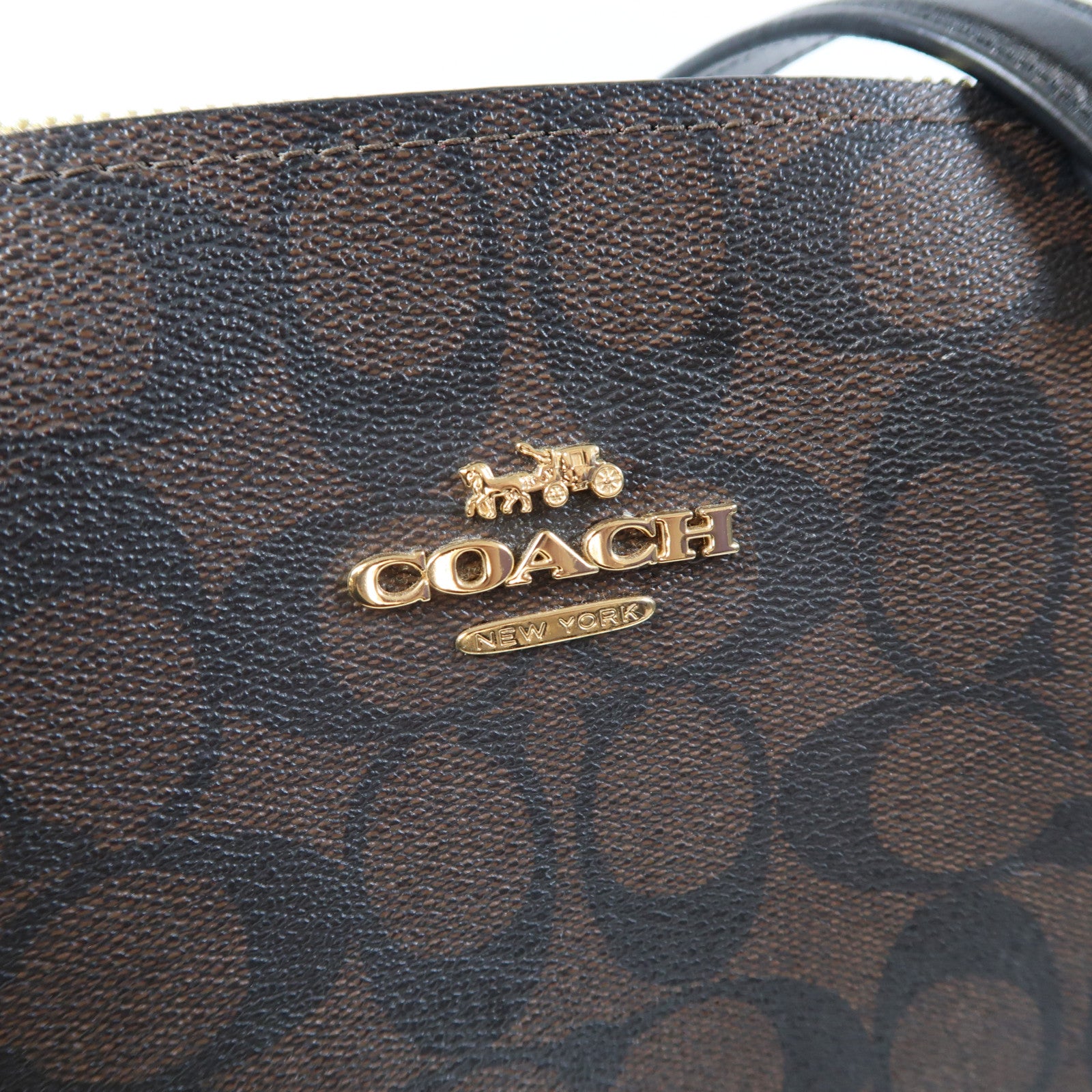 COACH 塗層帆布2 Way Shoulder Bag金扣手挽肩背兩用袋啡色