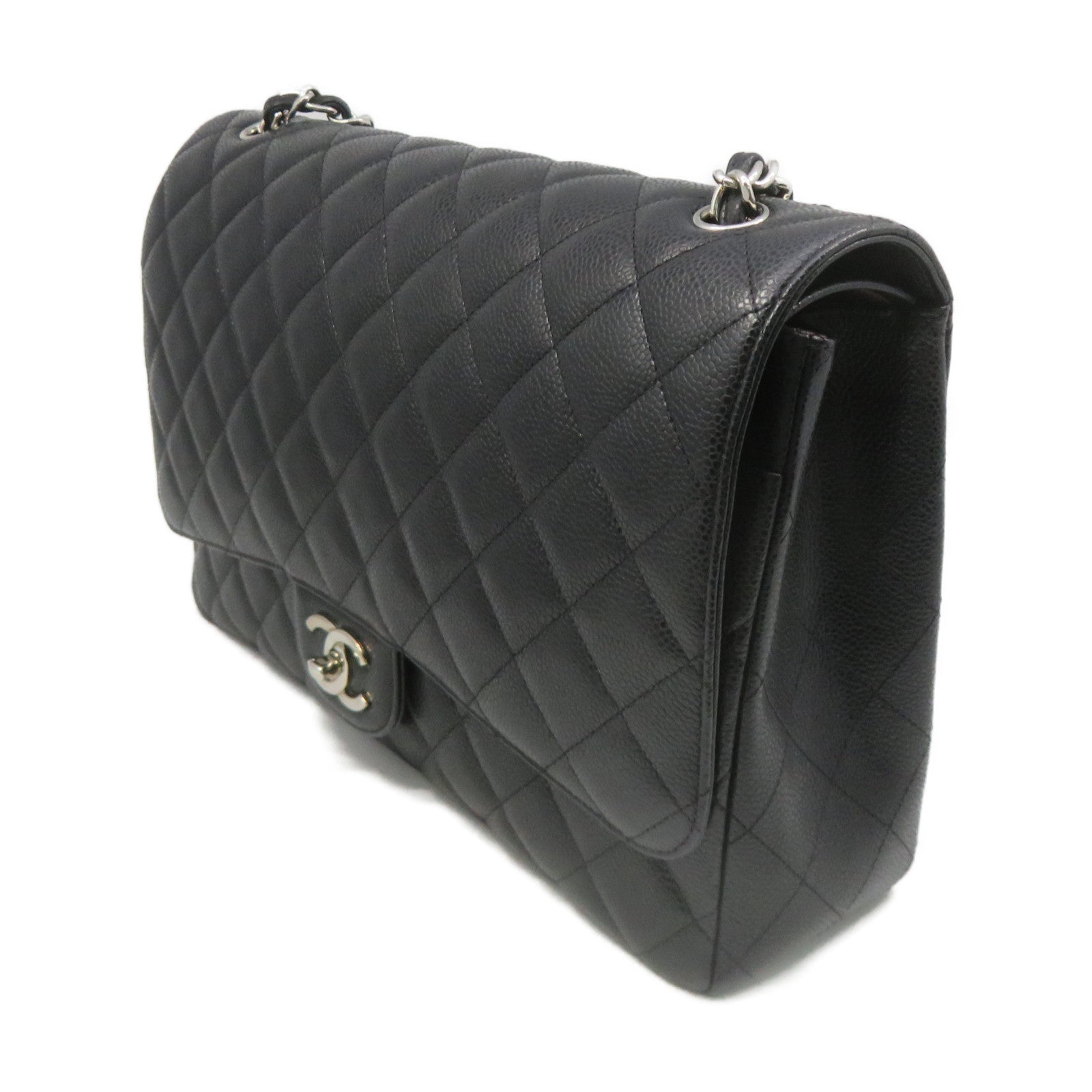 CHANEL Caviar皮革Maxi Jumbo Shoulder Bag银扣链带肩背袋黑色