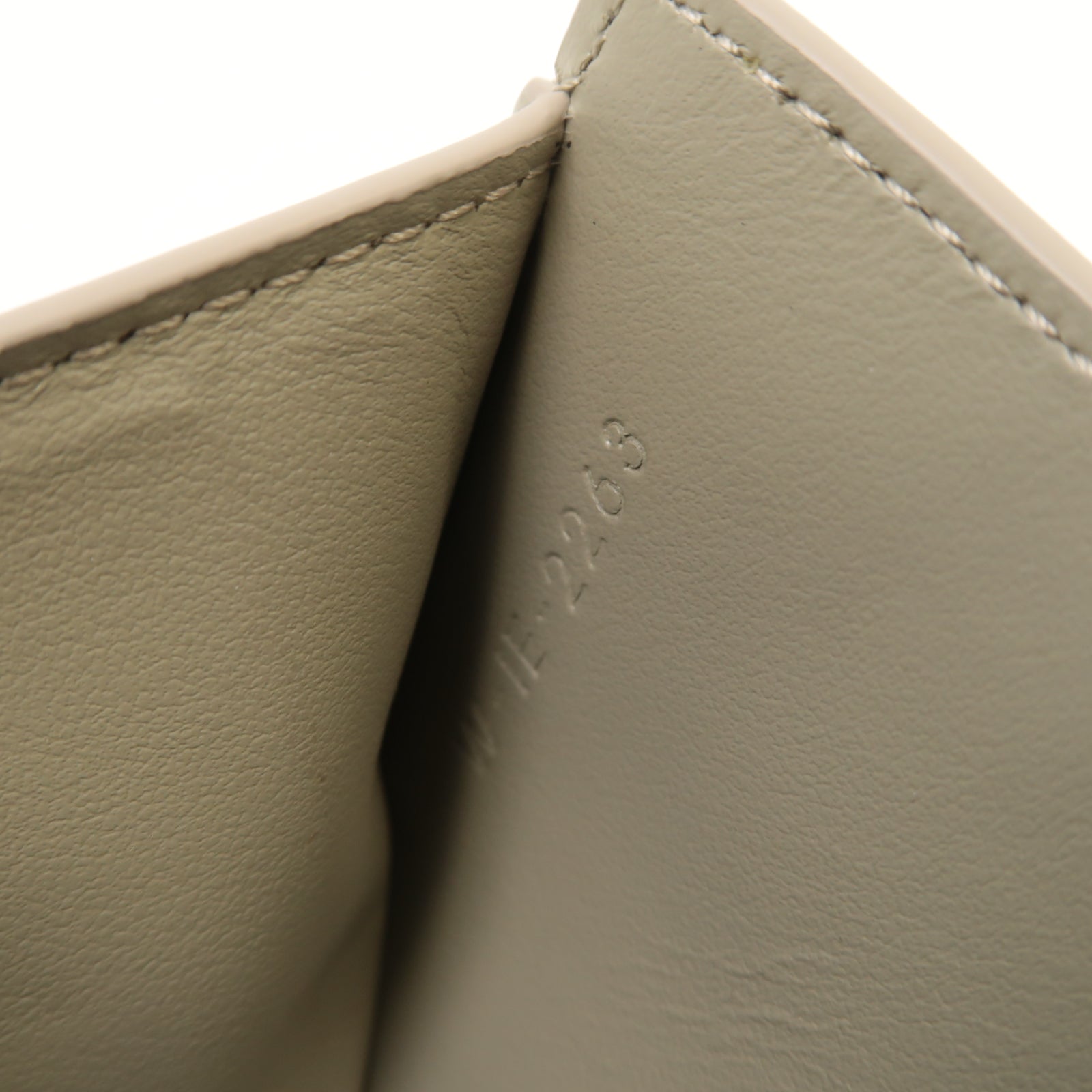 CELINE 牛皮皮革Wallet金扣錢包灰色