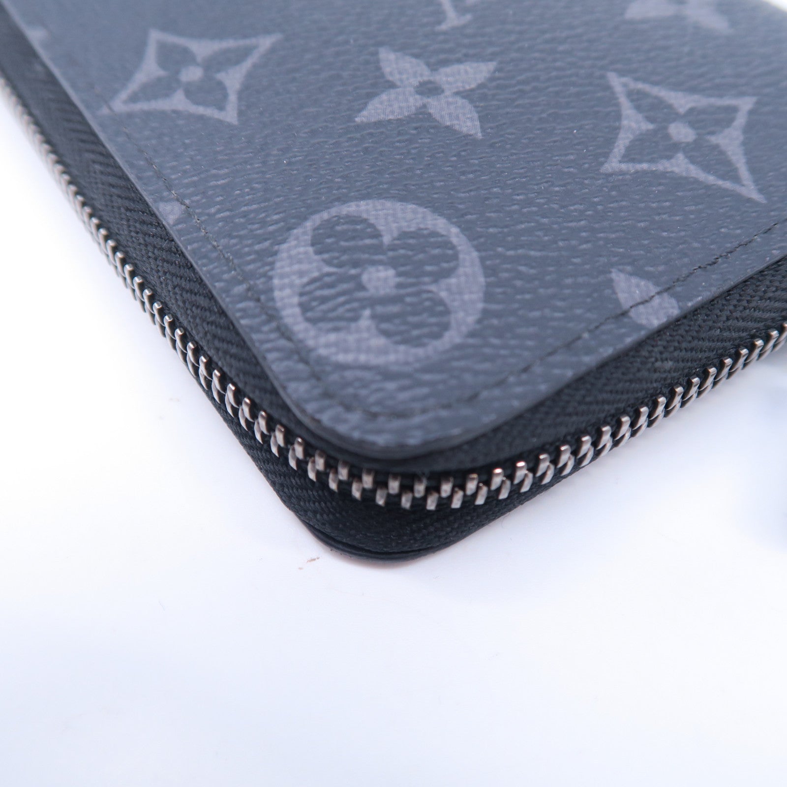 LOUIS VUITTON Monogram Eclipse Zippy Vertical Wallet銀扣長錢包黑色