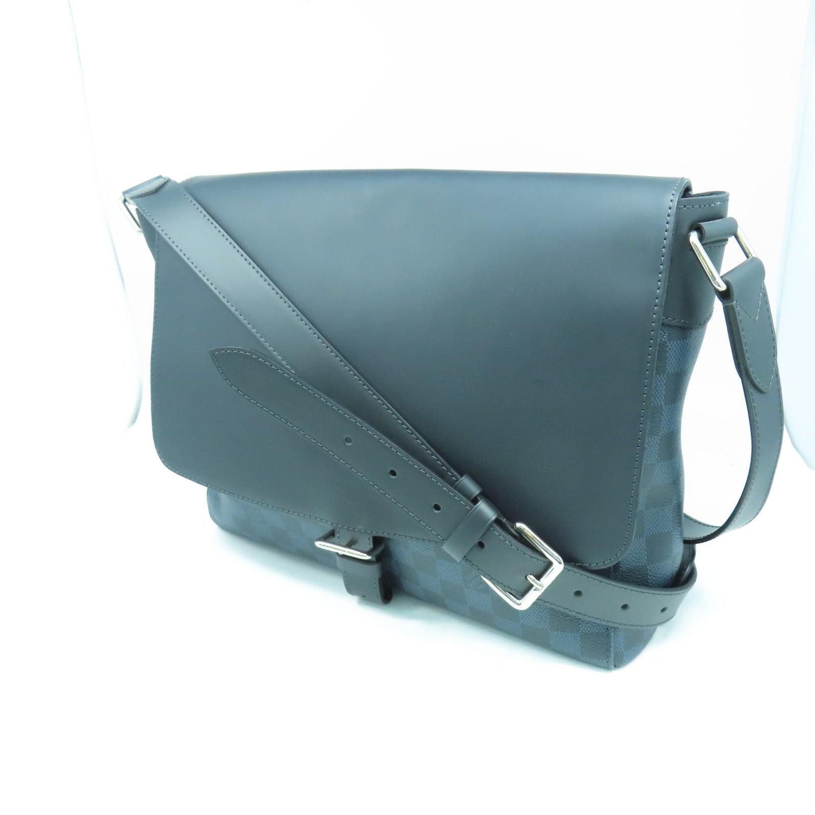 LOUIS VUITTON Damier Cobalt Messenger Bag銀扣肩背袋藍色/黑色