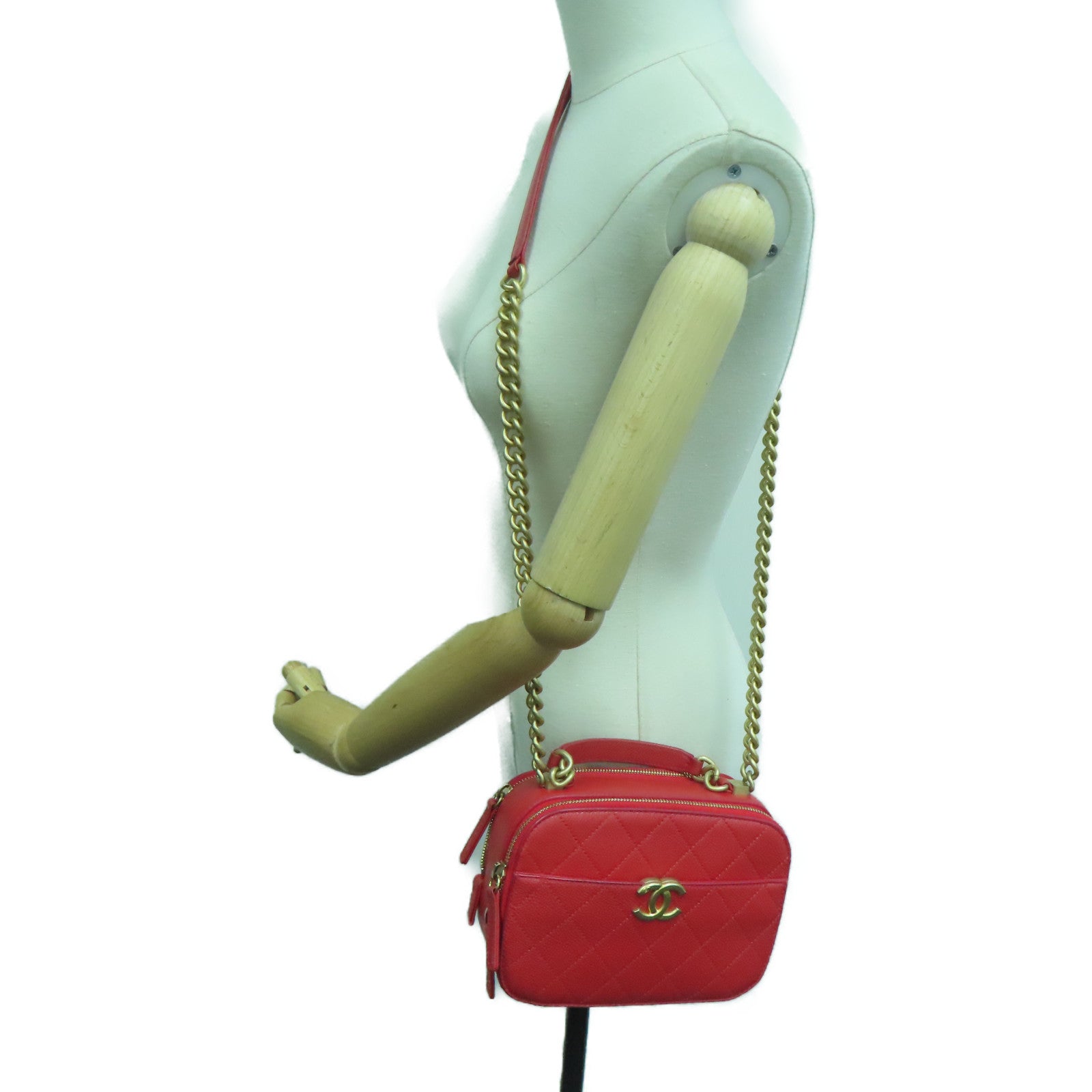 CHANEL Lingge Caviar Leather Affinity Camera Case Gold Buckle Chain Handle Shoulder Back Dual-purpose Bag Red