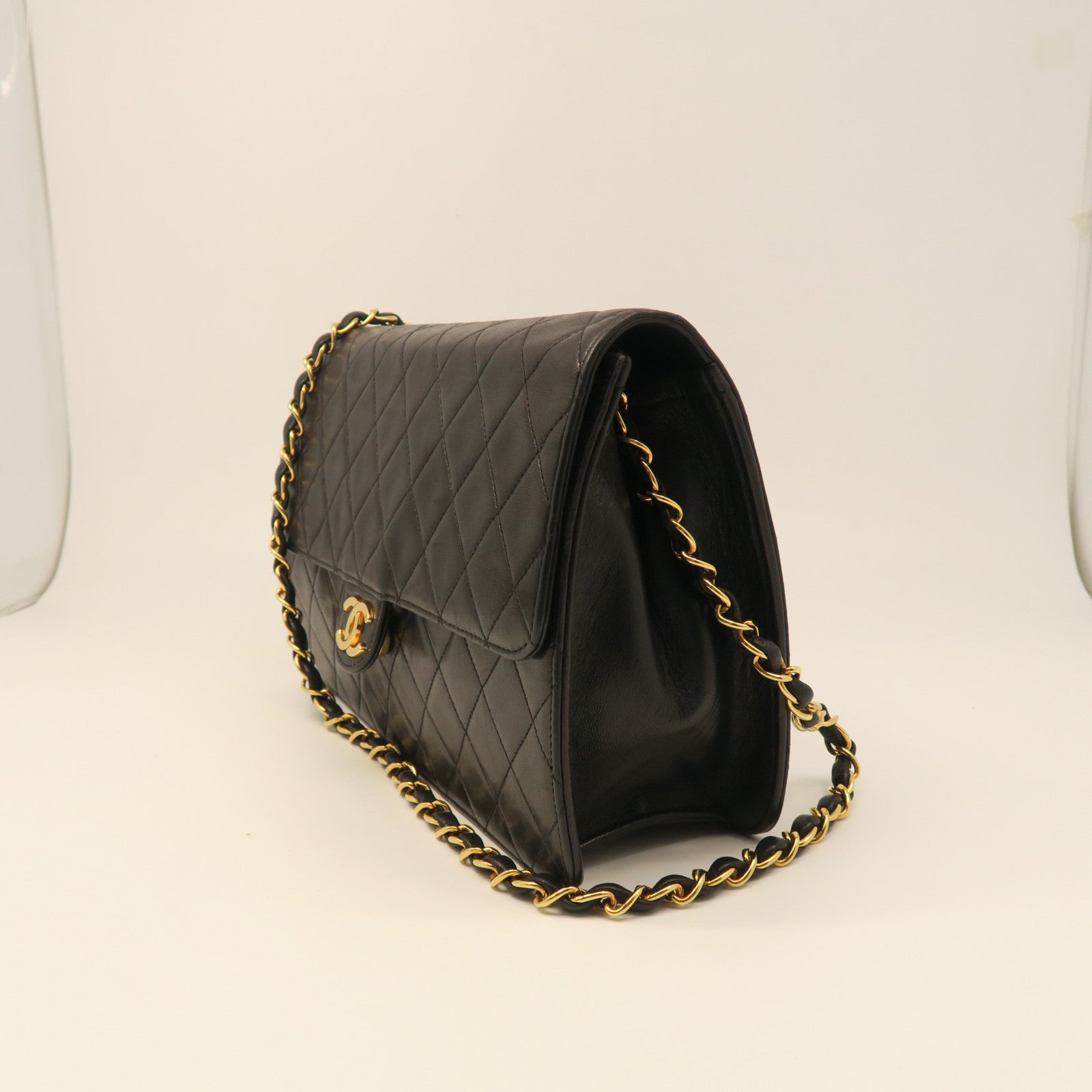 CHANEL 菱格羊皮皮革Vintage Flap Bag金扣鏈帶肩背袋黑色